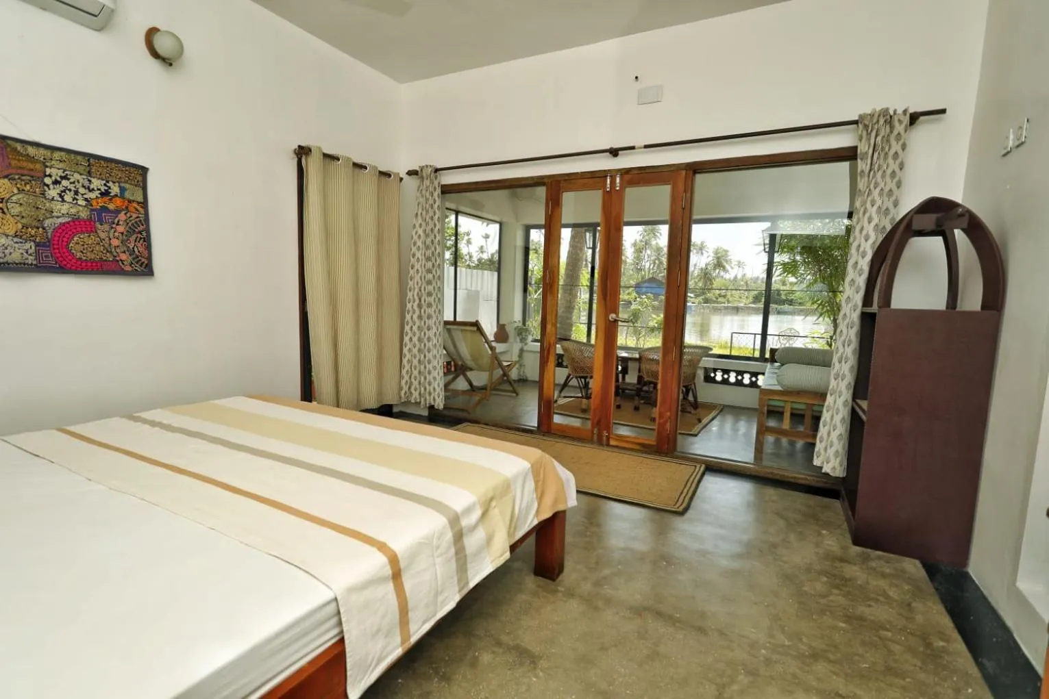 Bedroom, Bed in Vala House