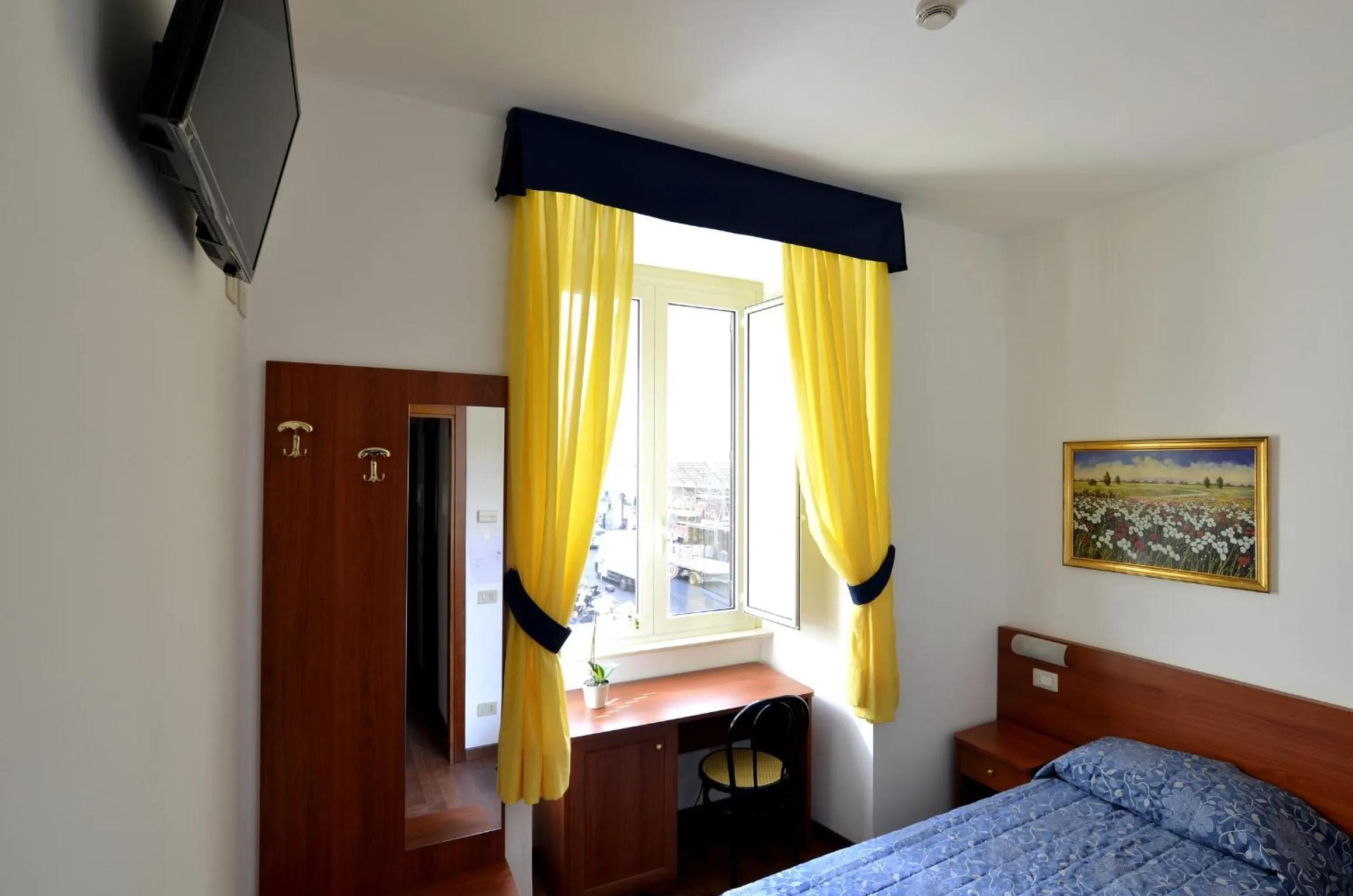 Bedroom, Bed in Hotel Tex