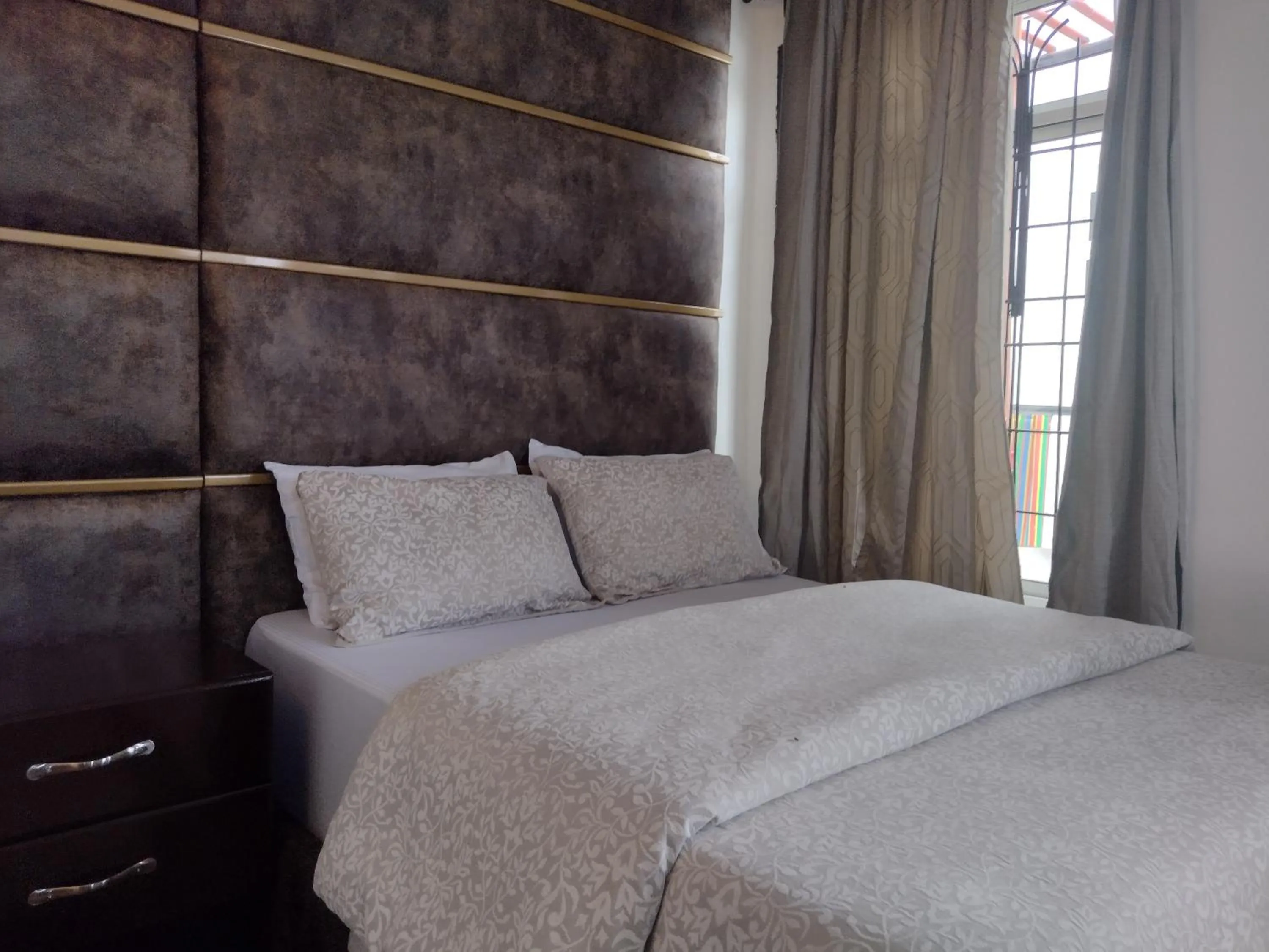 Bedroom, Bed in Mkamiti Villa - Airport Hotel with Free Shuttle