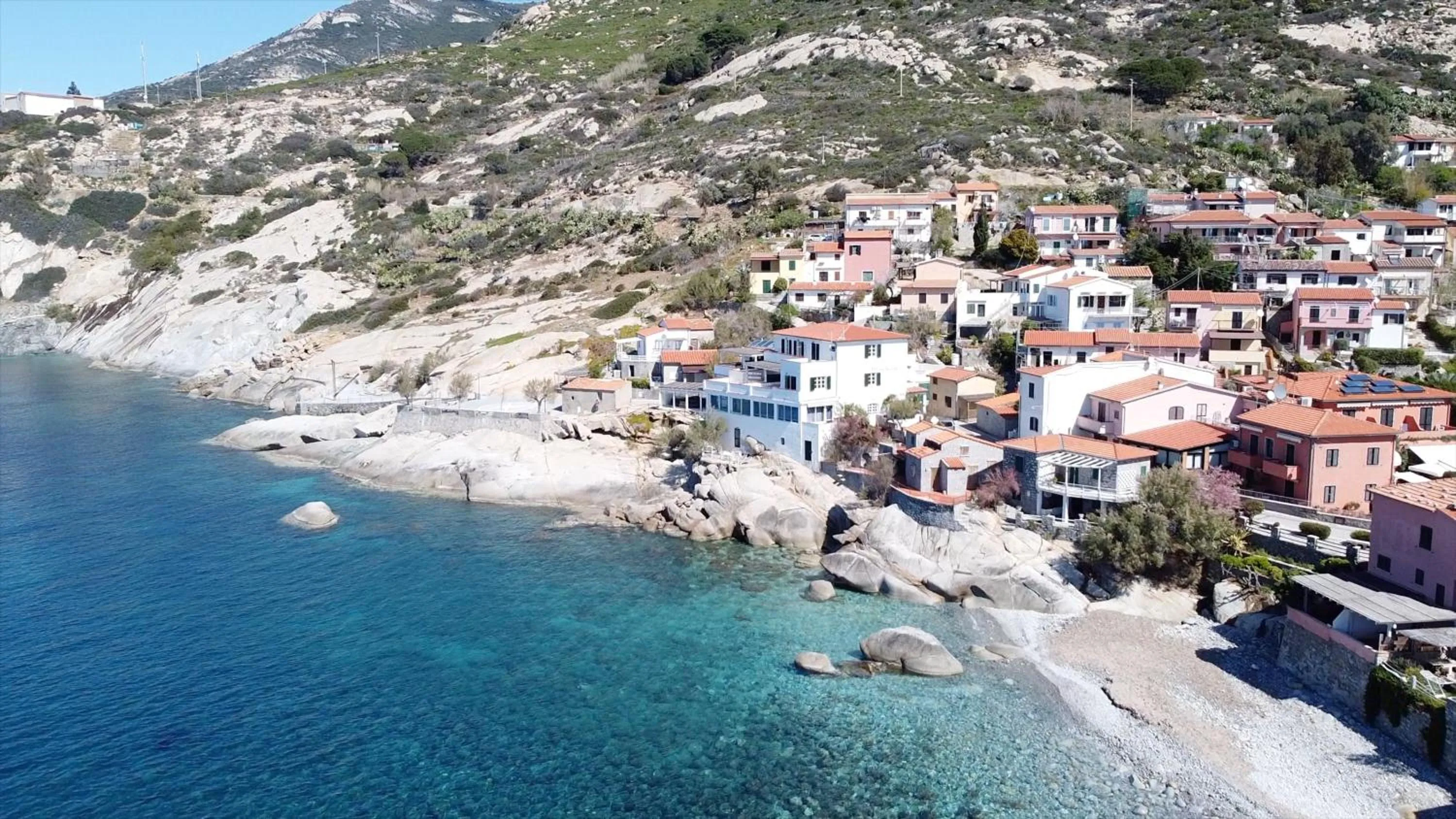 Property building in Appartamenti - Villa Mare