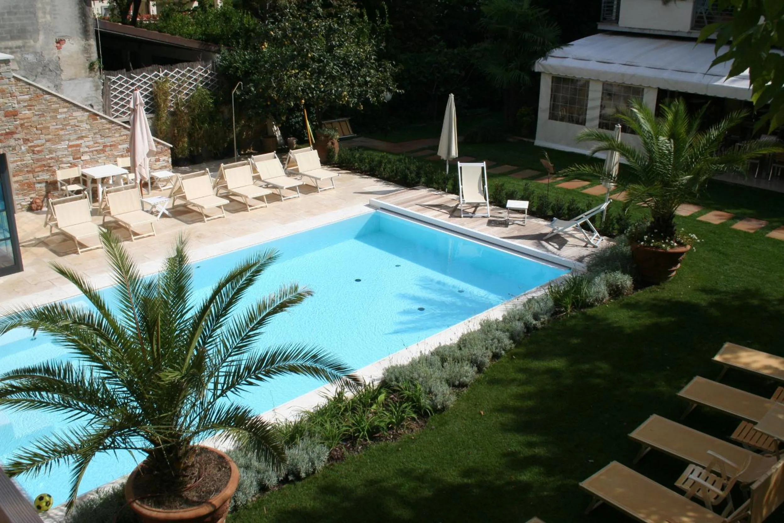 Swimming pool in Hotel Bacco