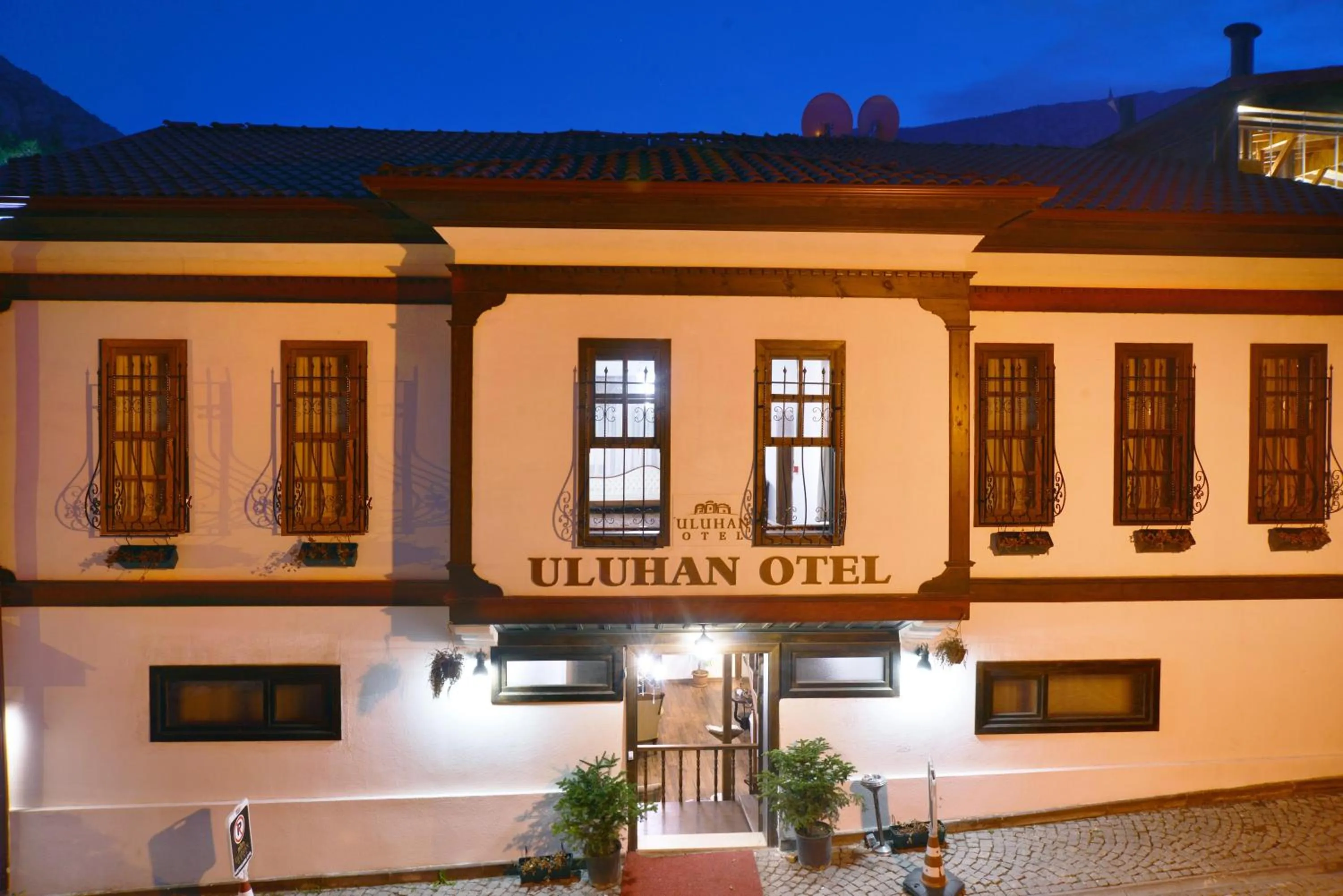 Facade/entrance in Uluhan Hotel