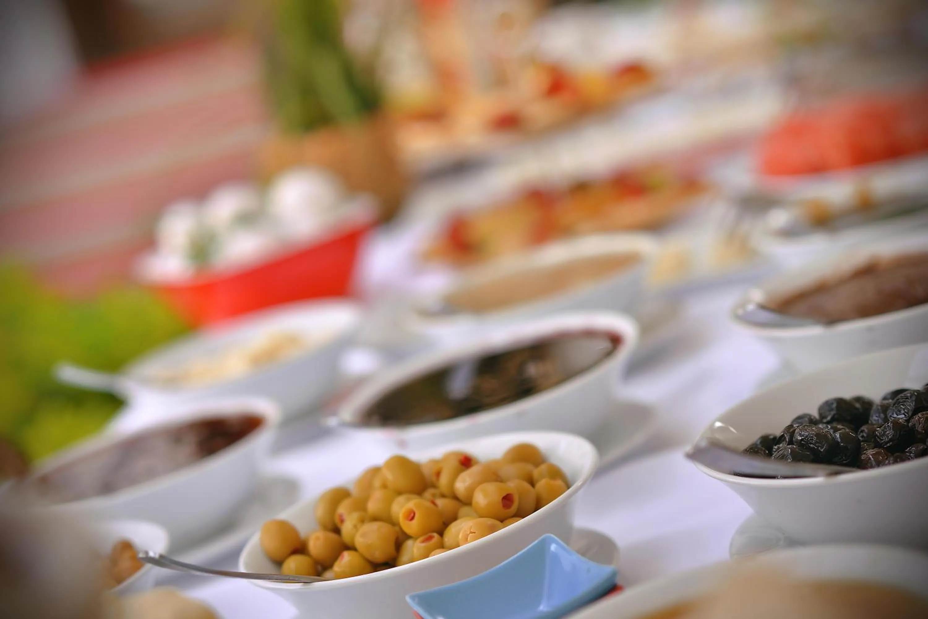 Buffet breakfast in Uluhan Hotel