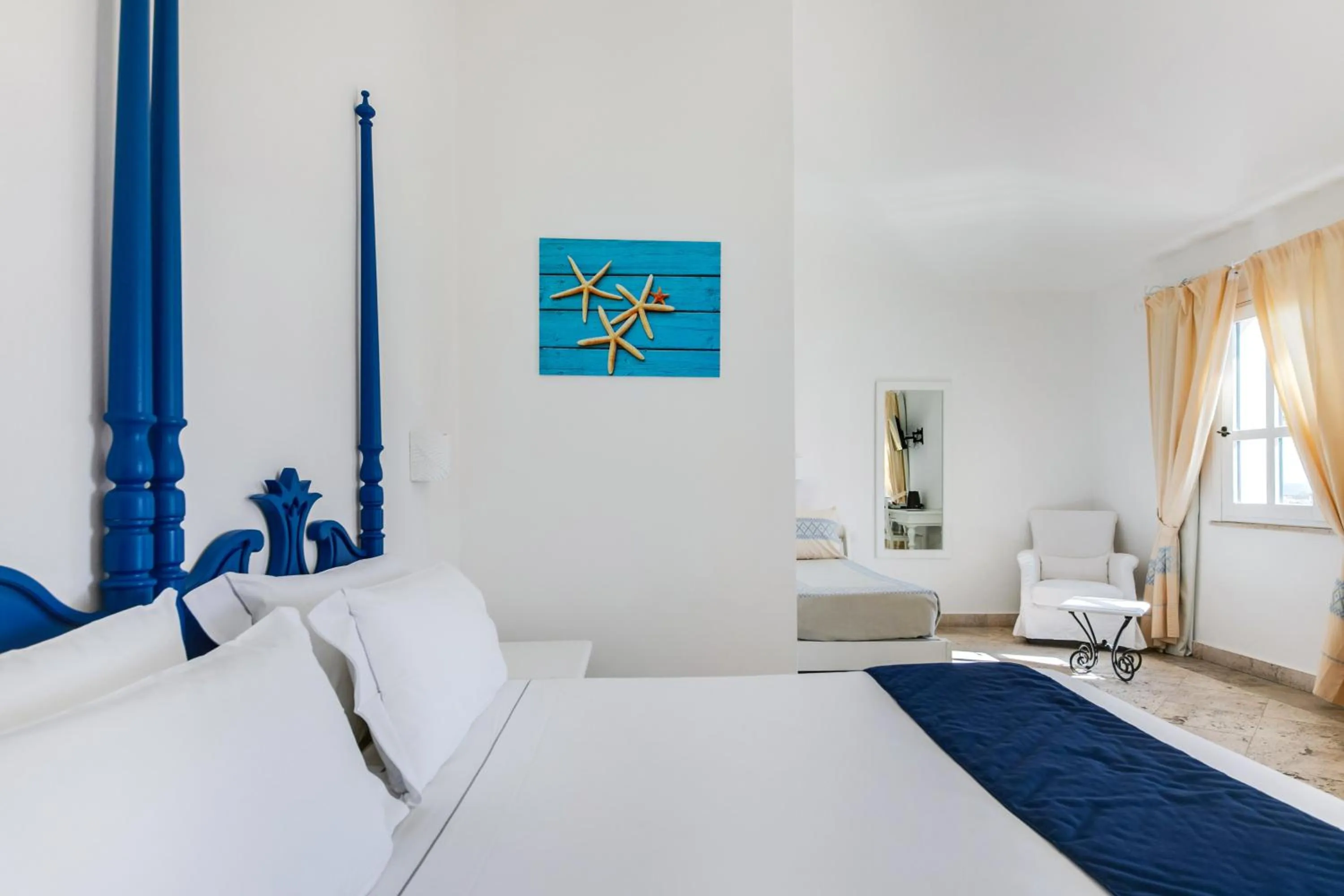 Triple Room with Sea View - single occupancy in Phi Hotel Sighientu