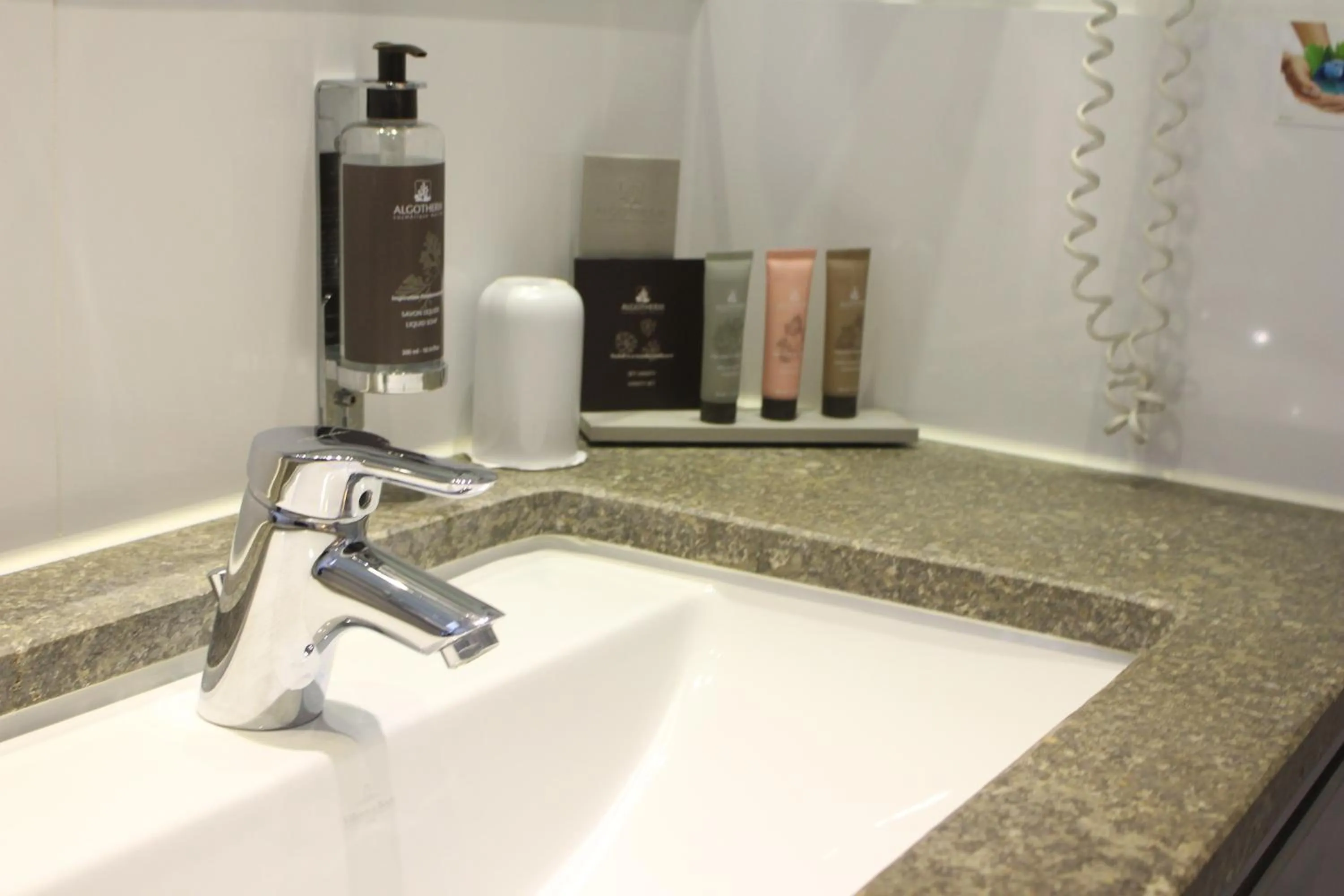 Bathroom in Altstadt Hotel Baunachshof