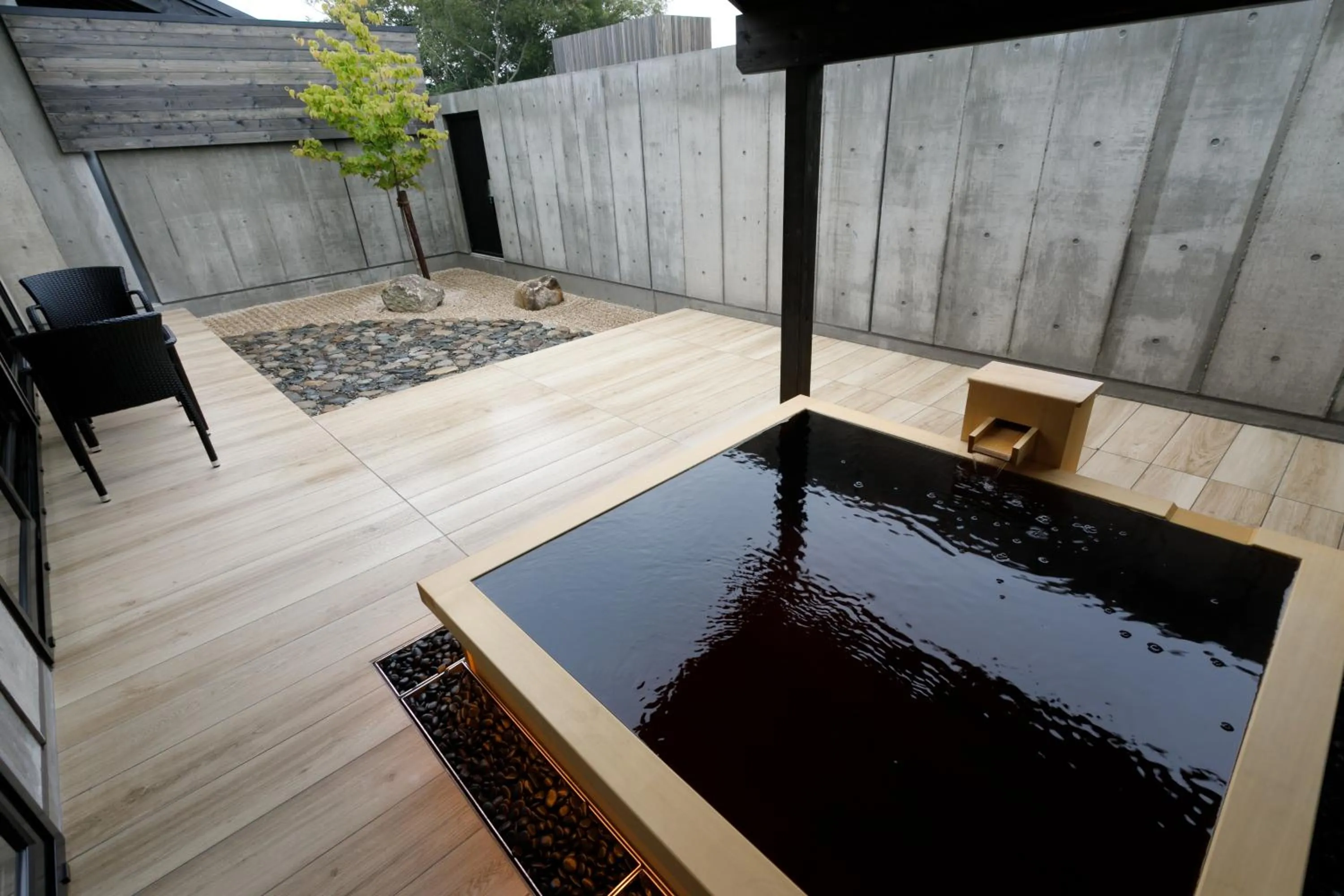 Open Air Bath in Tokachigawa Moor Onsen Seijyakubow