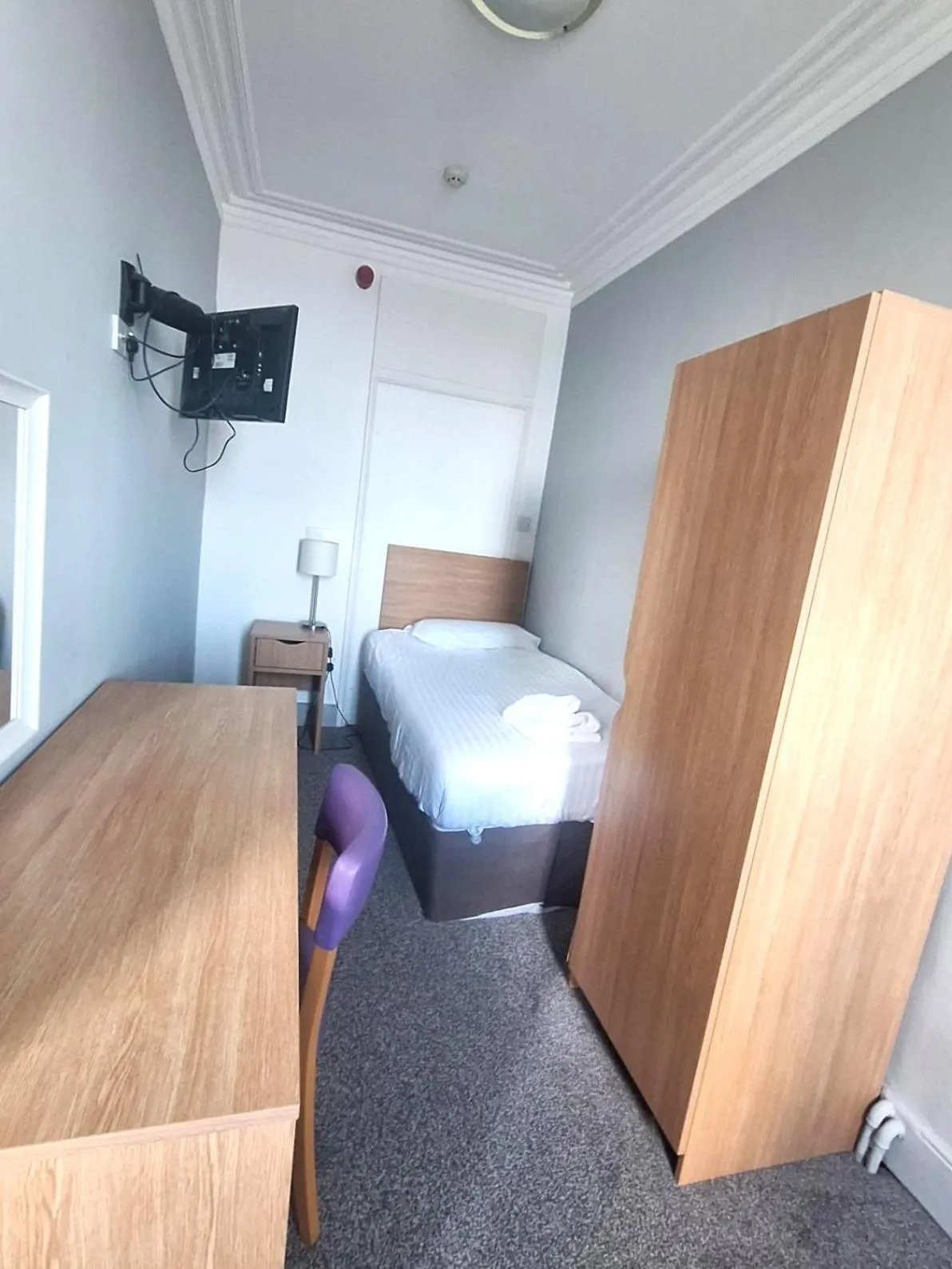 Bed in The Burlington Hotel