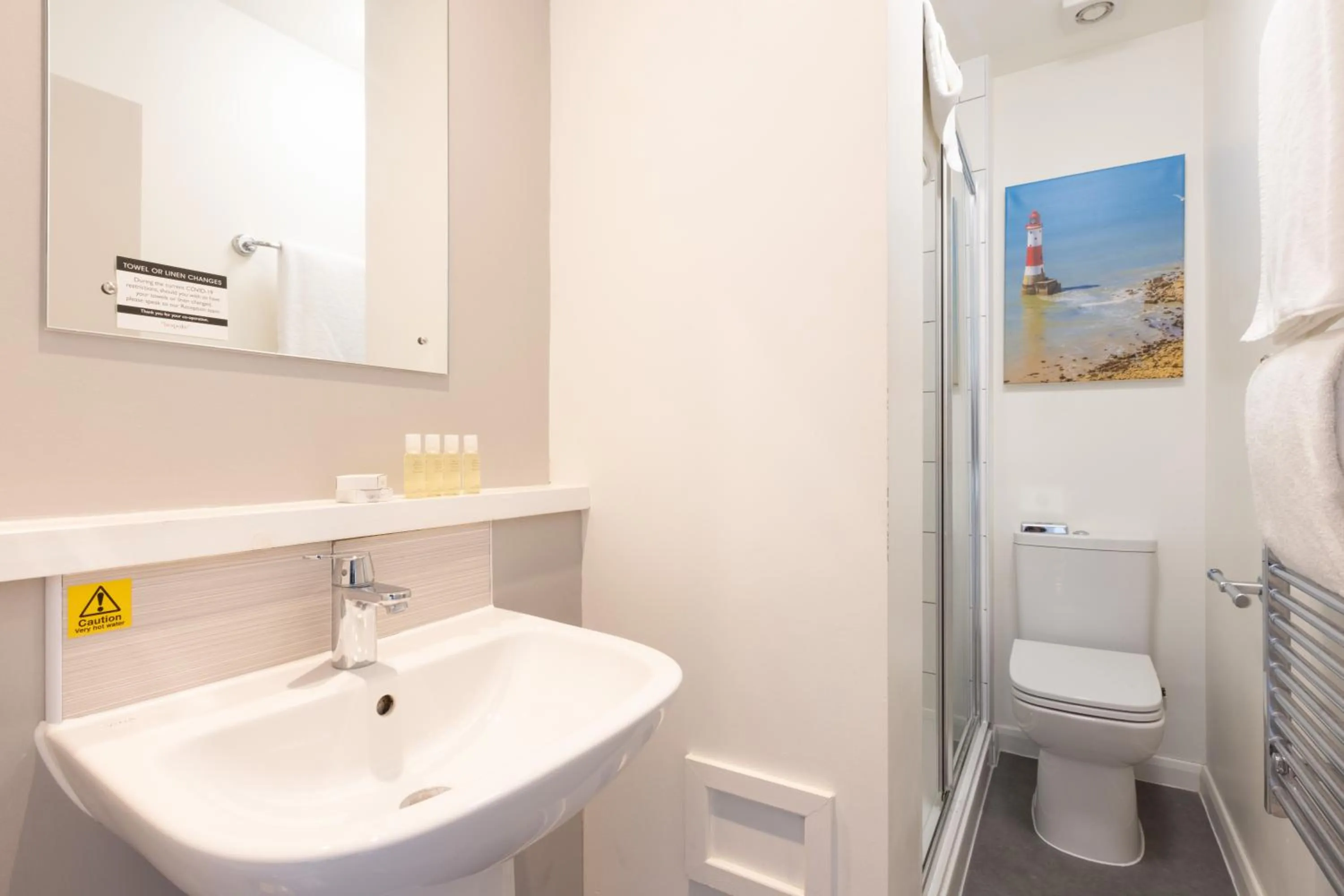 Bathroom in The Burlington Hotel