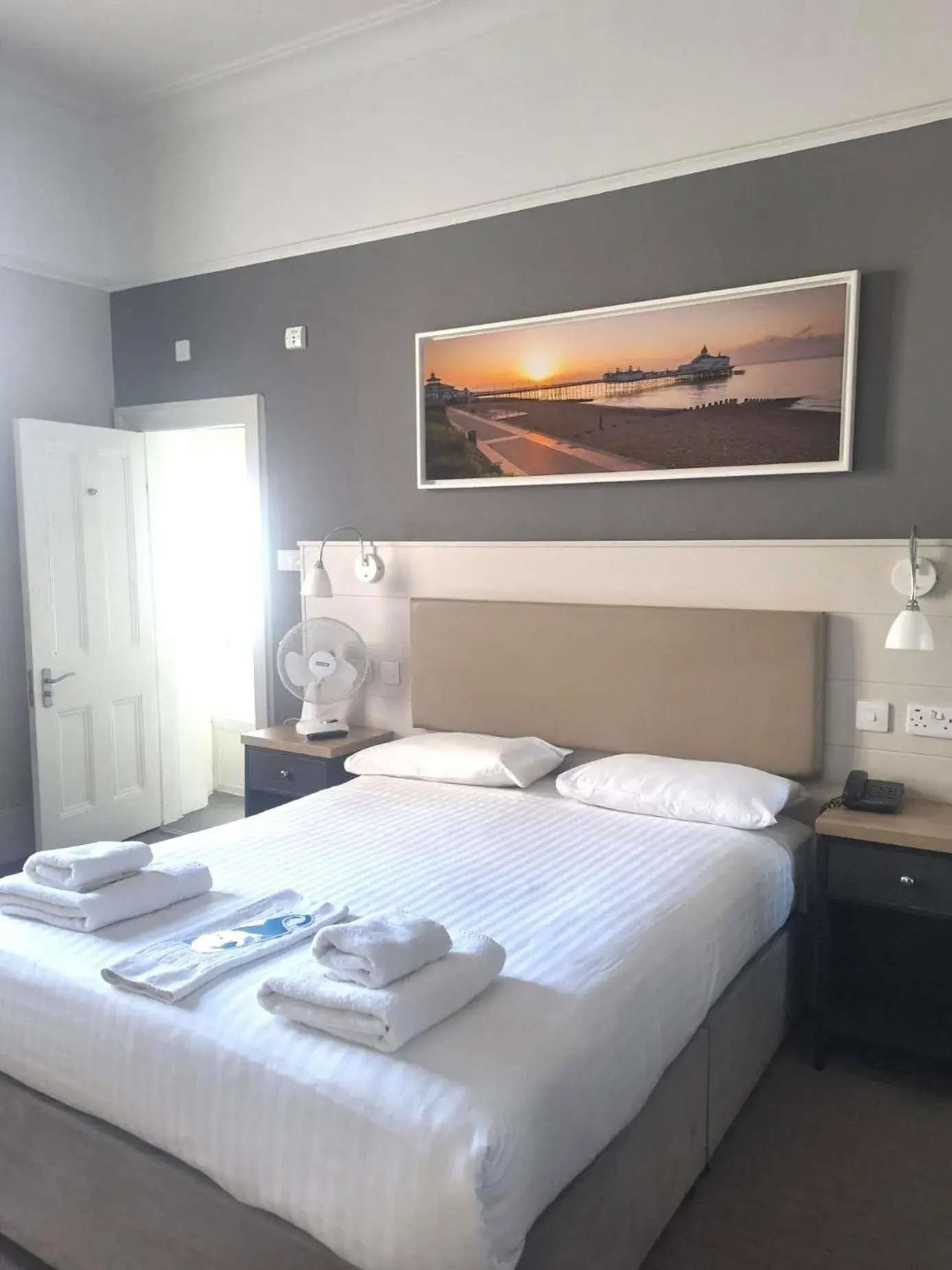 Superior Double Room in The Burlington Hotel Superior Double Room in The Burlington Hotel