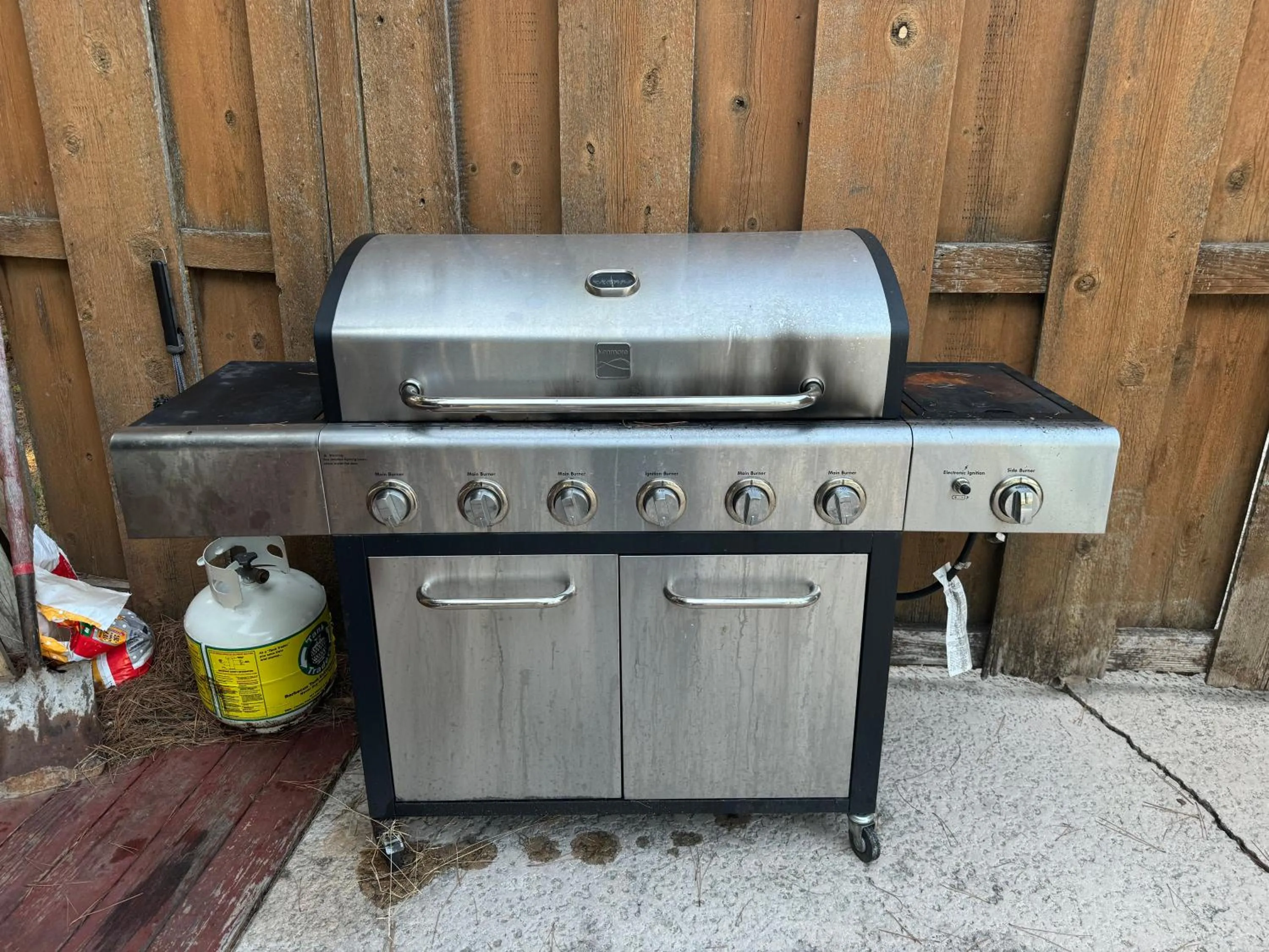 BBQ facilities in Eureka Springs Heritage Motel