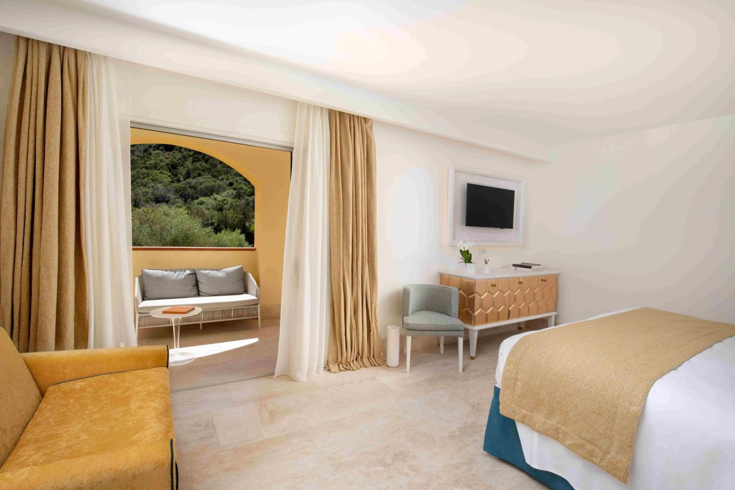 Bedroom, Bed in Hotel Abi d'Oru