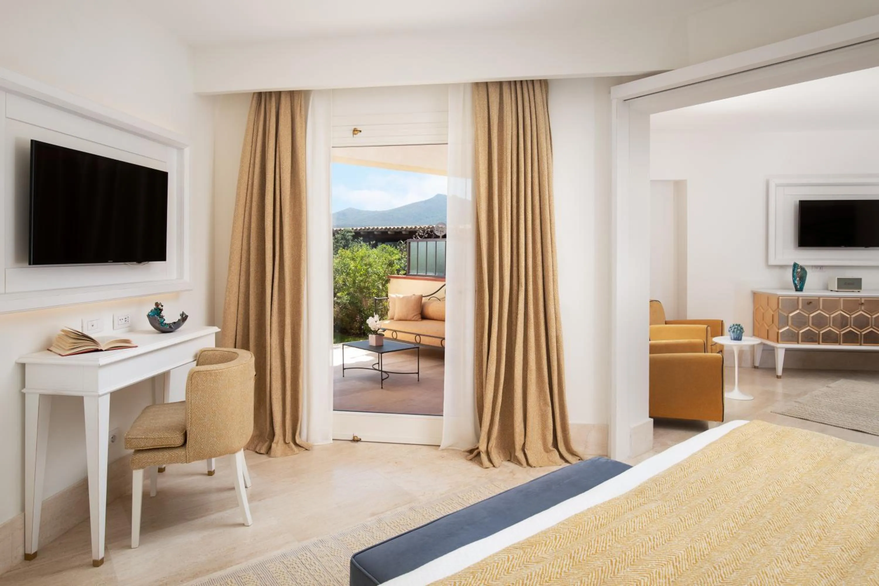 Bedroom, Bed in Hotel Abi d'Oru