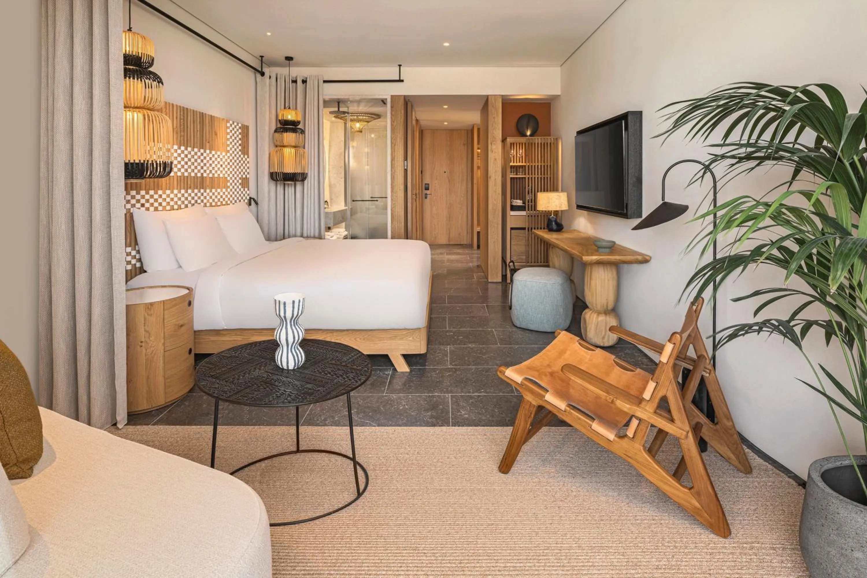 Photo of the whole room, Bed in W Costa Navarino