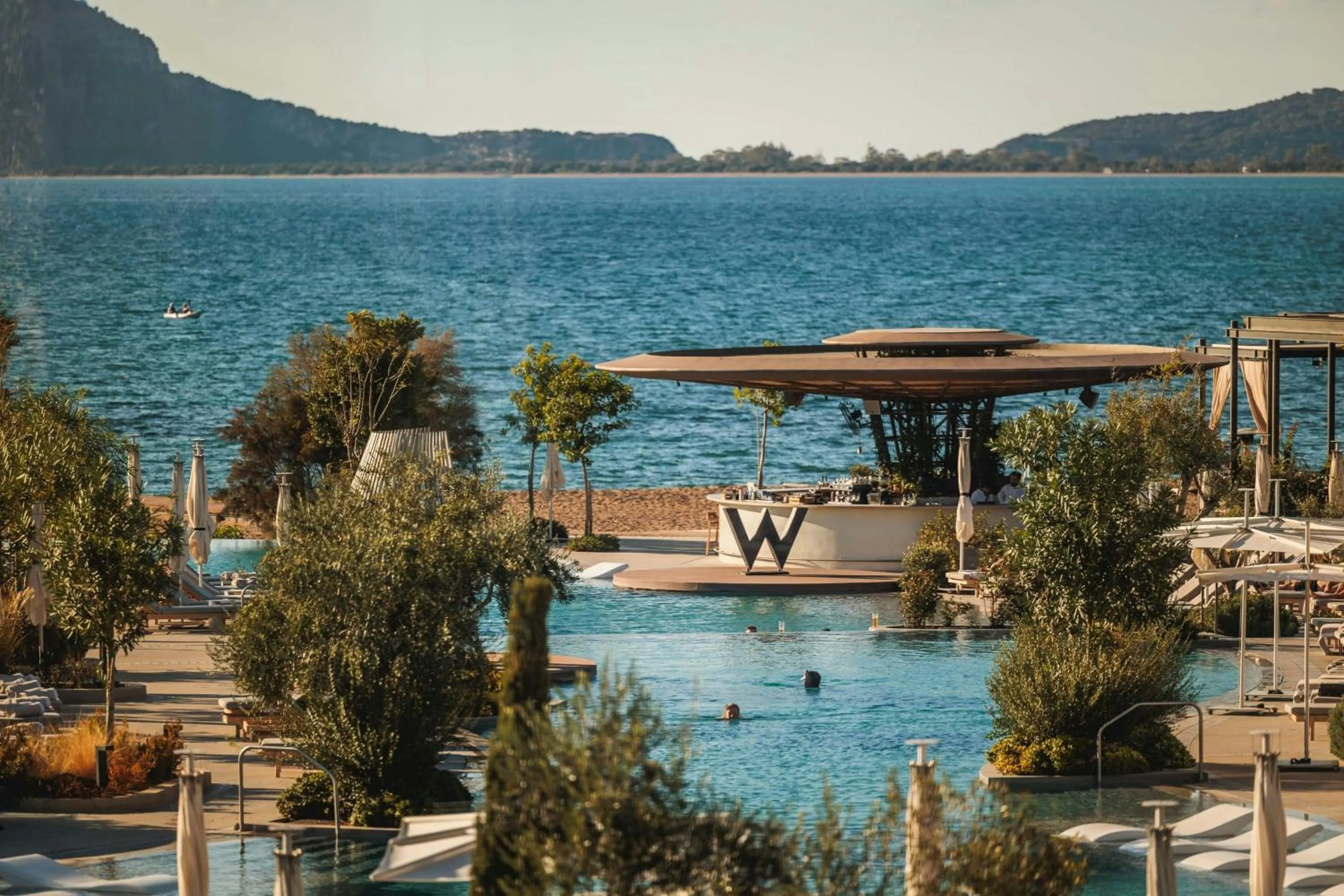 Area and facilities in W Costa Navarino