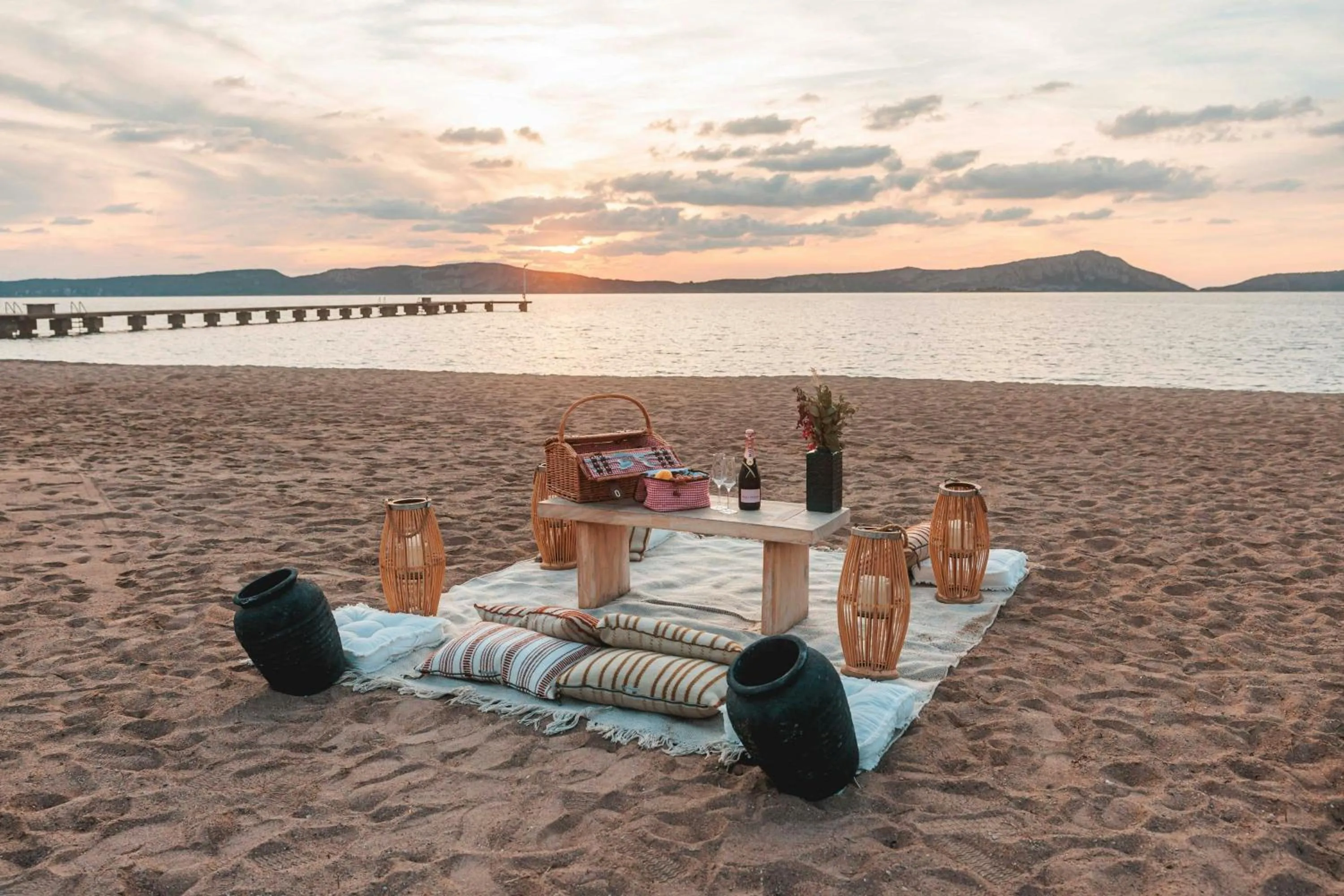 Beach in W Costa Navarino