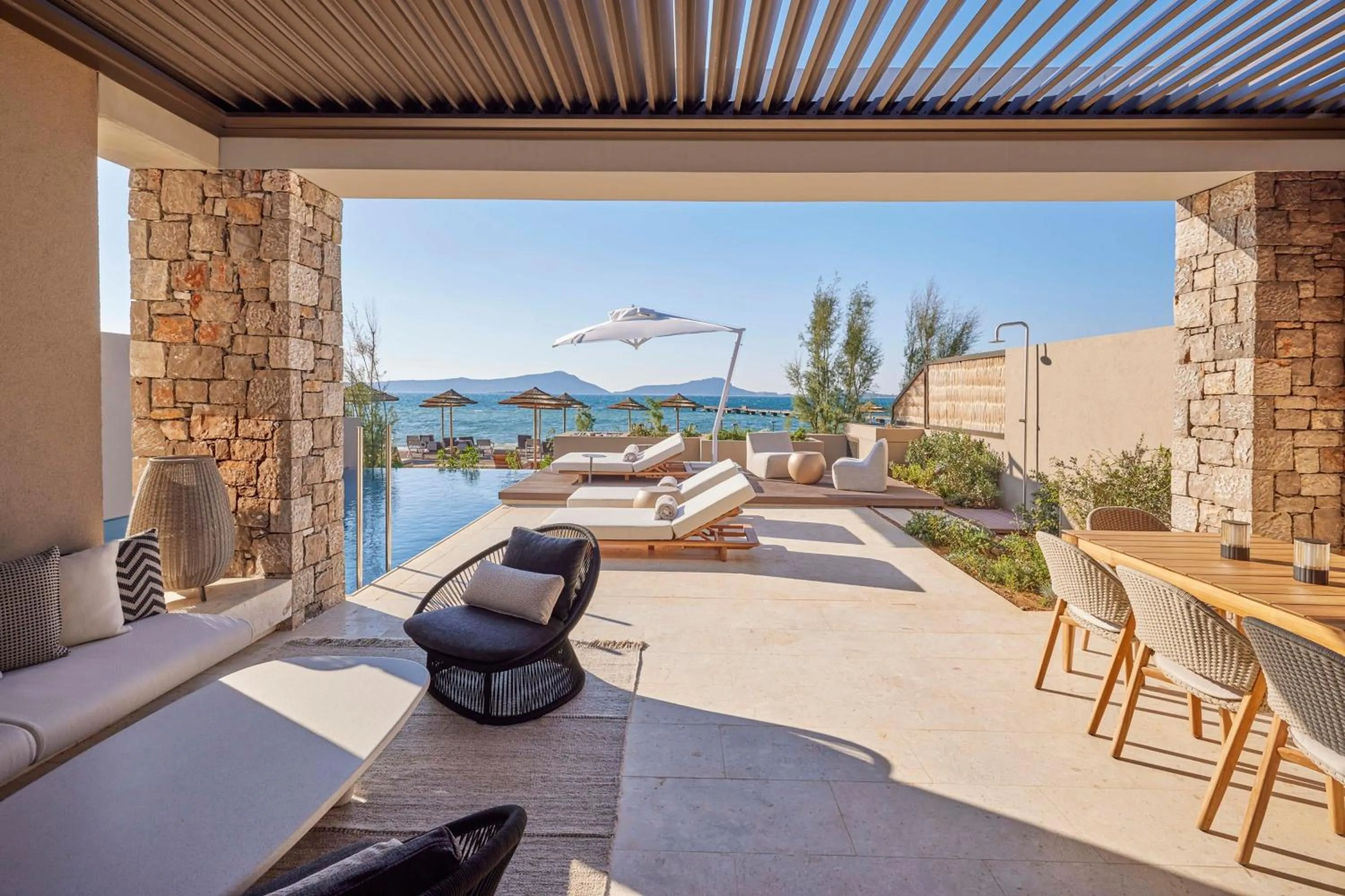 Property building in W Costa Navarino