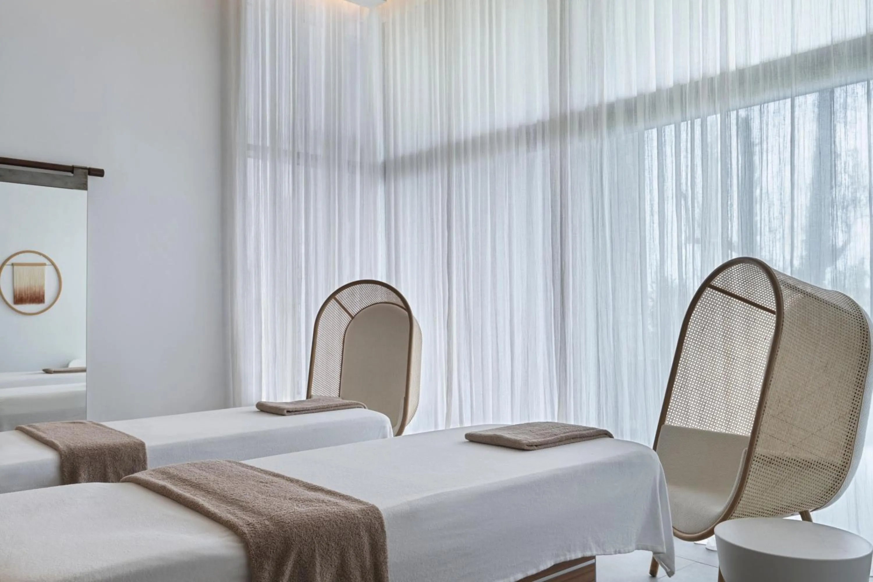 Spa and wellness centre/facilities, Bed in W Costa Navarino