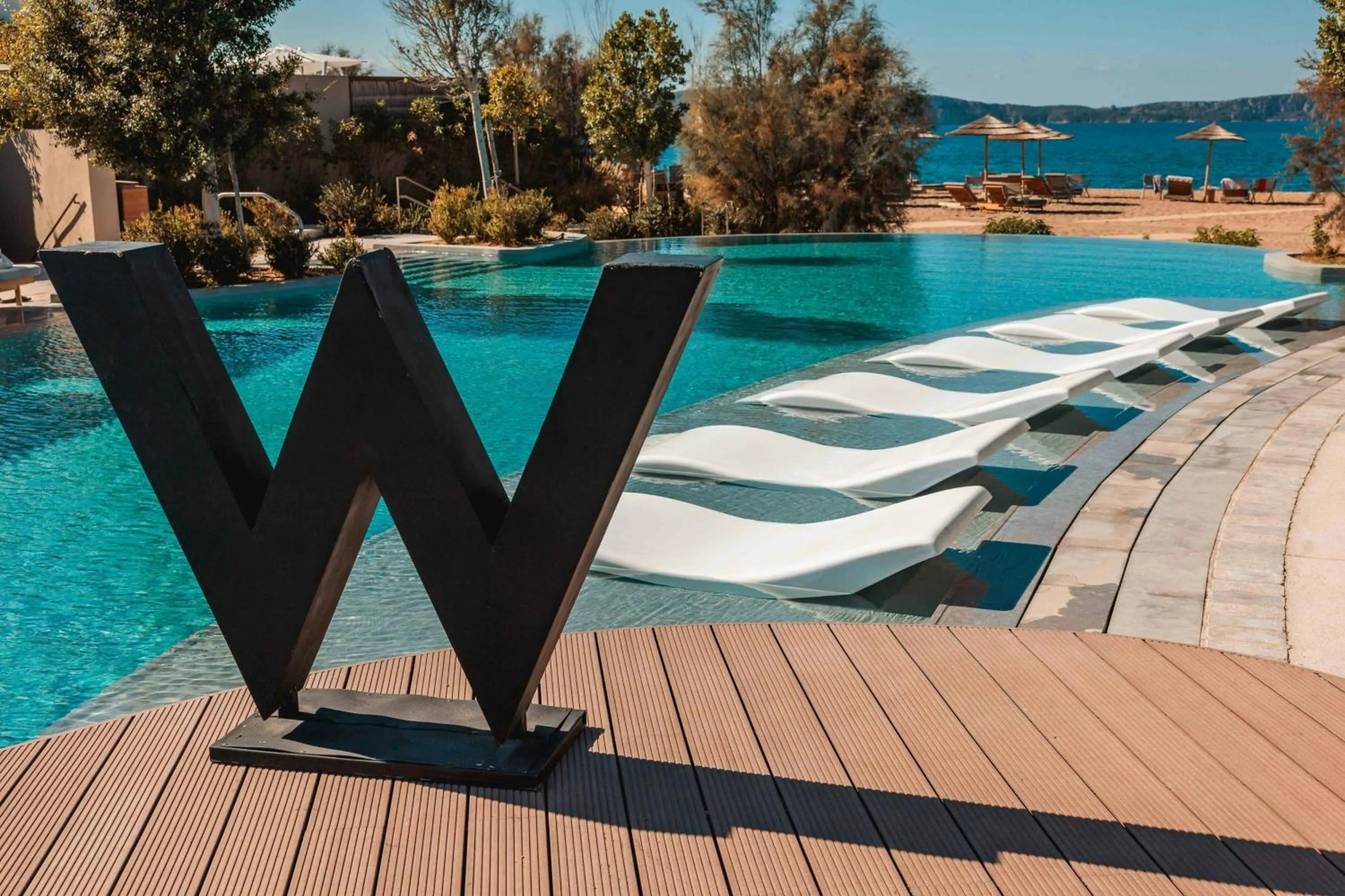 Area and facilities in W Costa Navarino