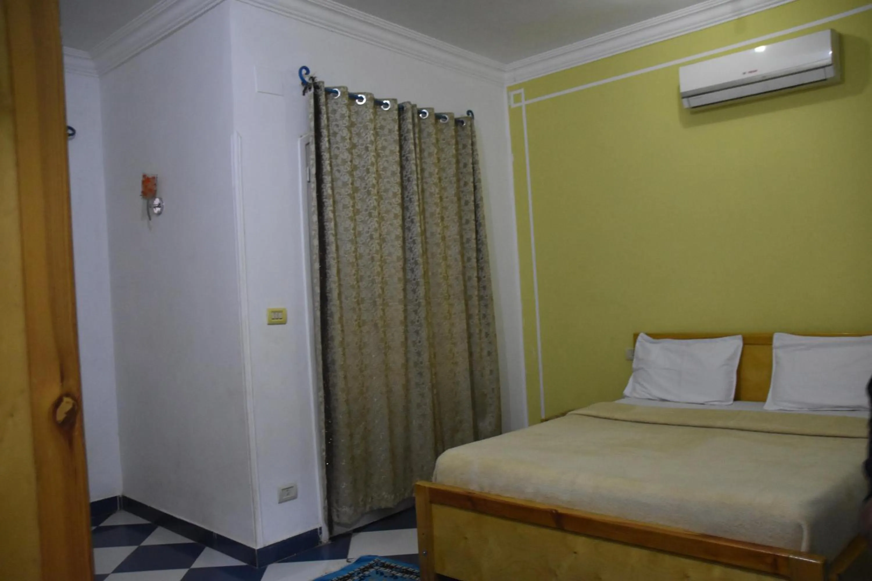 Bed in Orient star hotel luxor