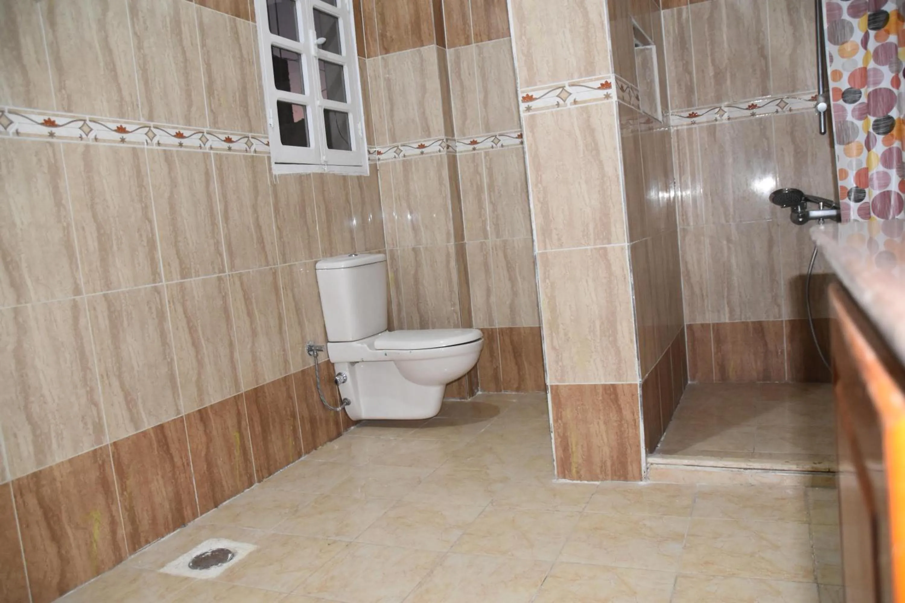 Shower in Orient star hotel luxor