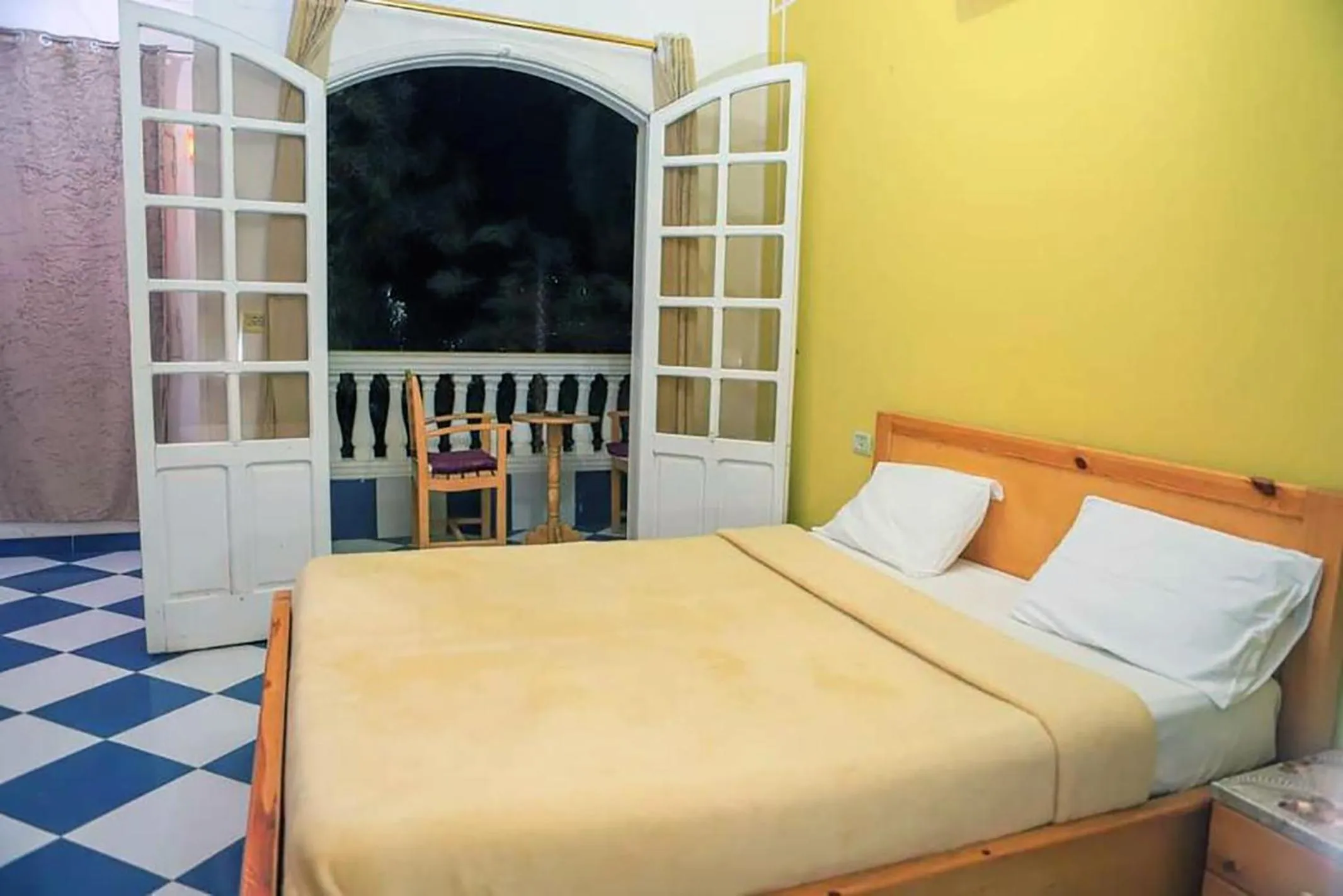 Bed in Orient star hotel luxor