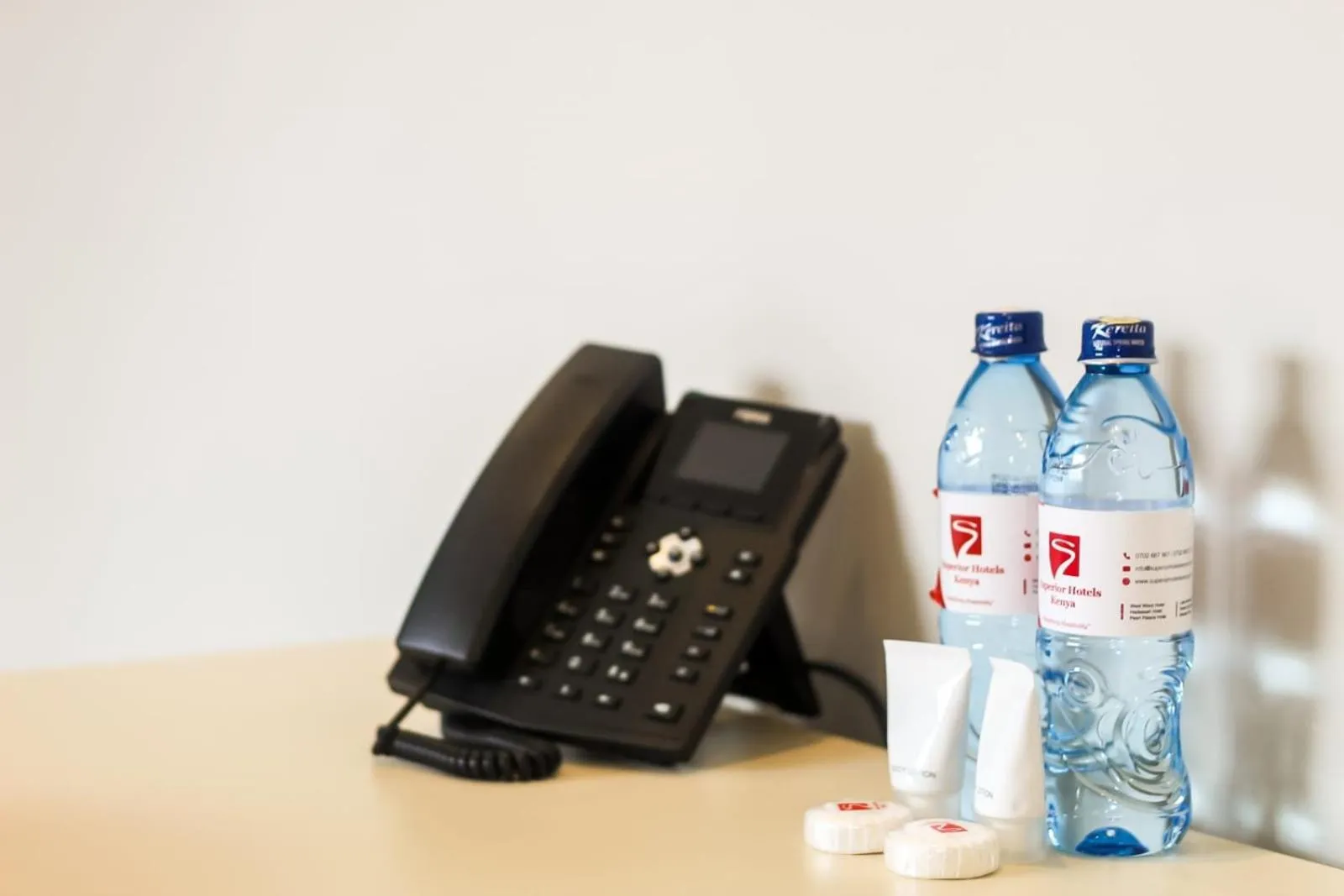 room service in Blooming Suites
