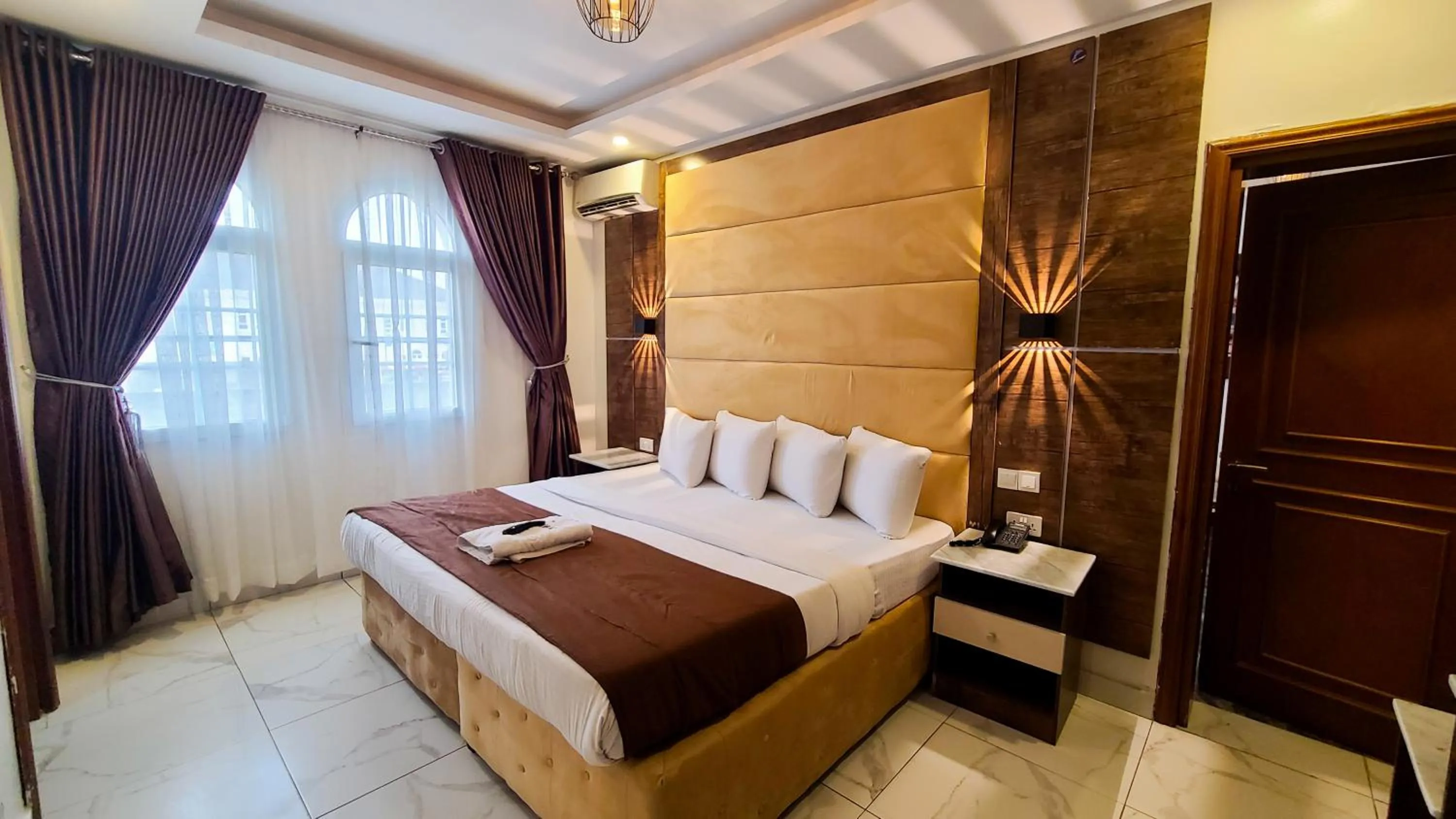Bed in Presken Hotel White House, Lekki, Lagos