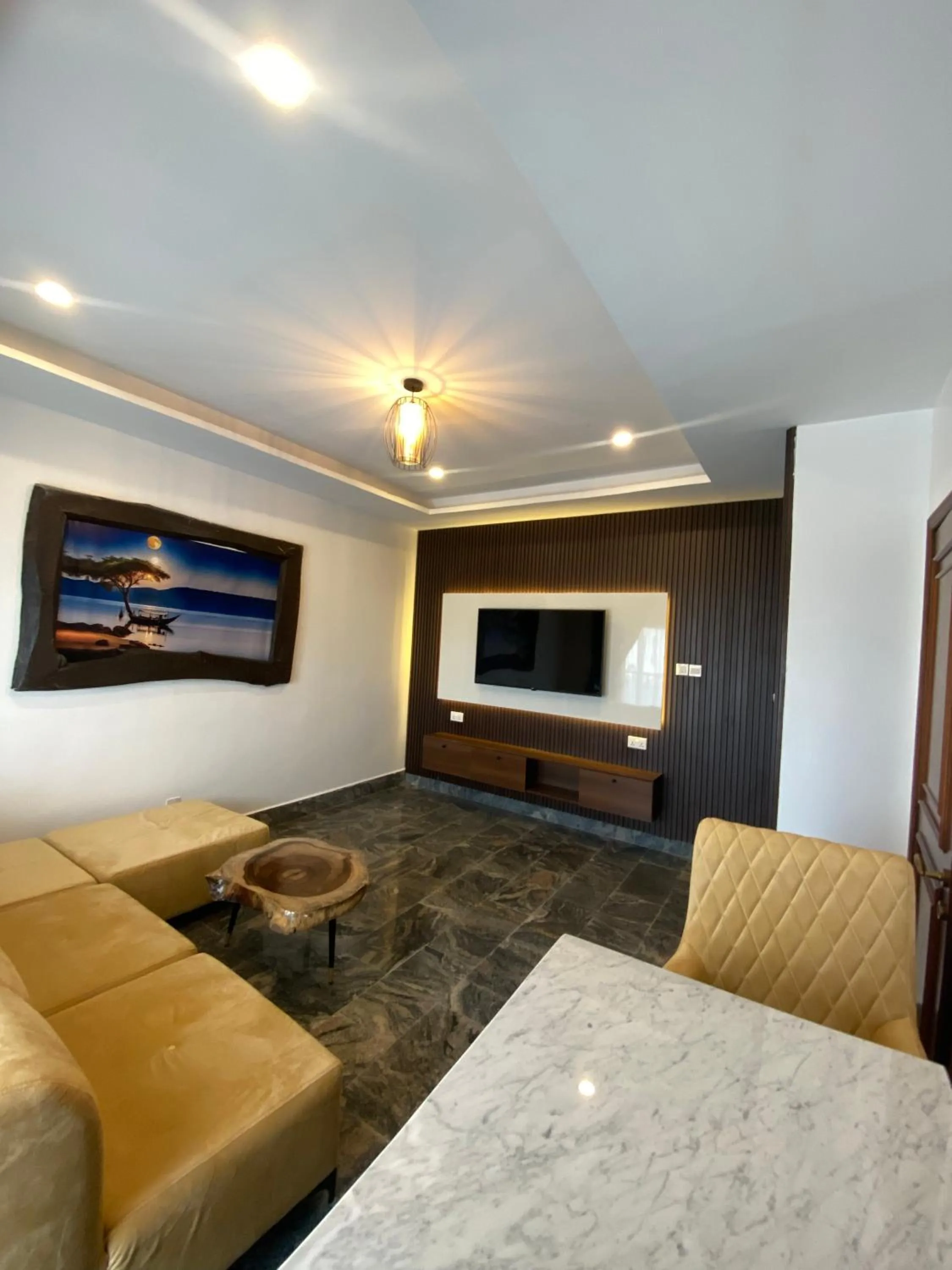 Presken Hotel White House, Lekki, Lagos