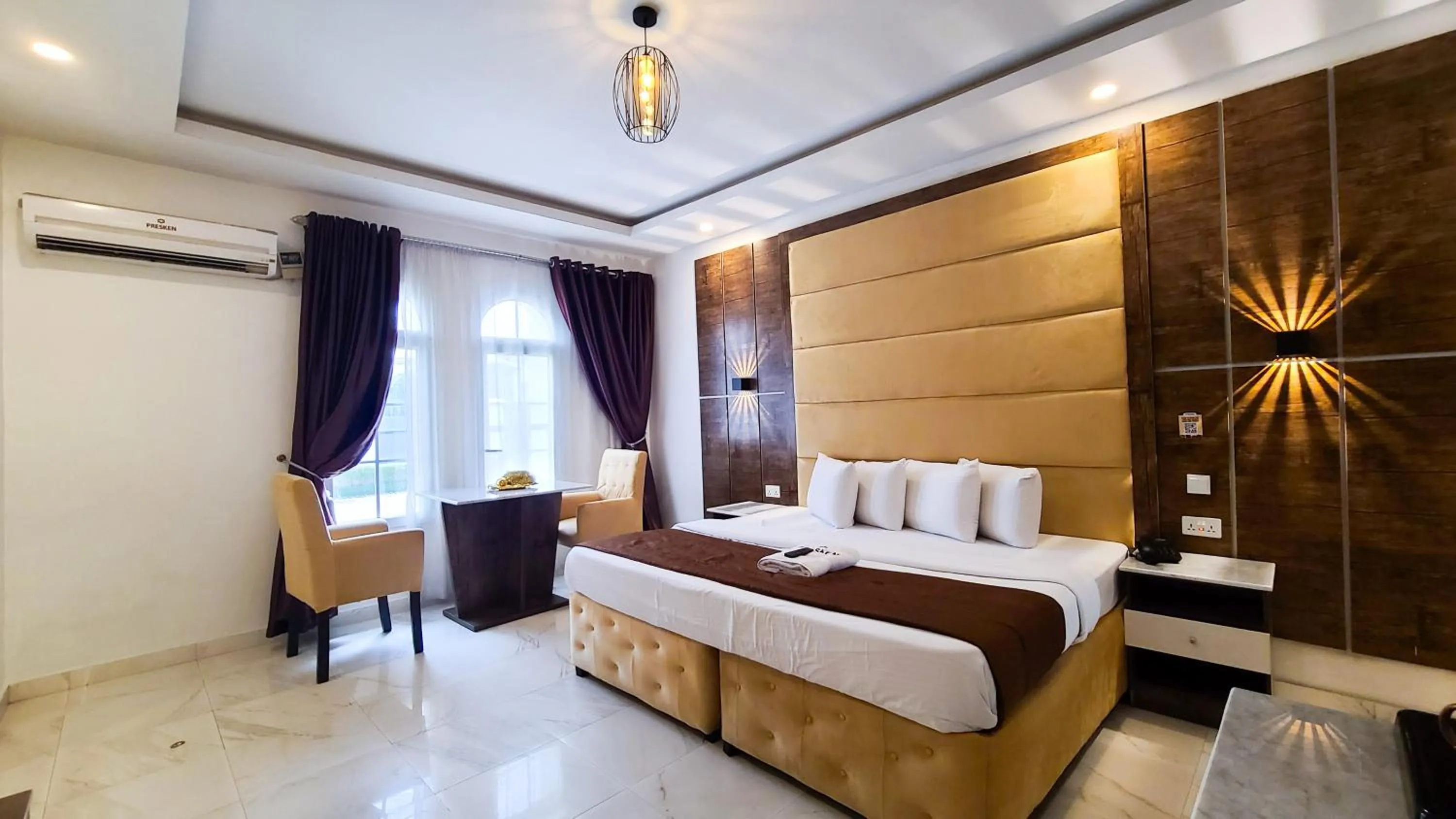 Bed in Presken Hotel White House, Lekki, Lagos