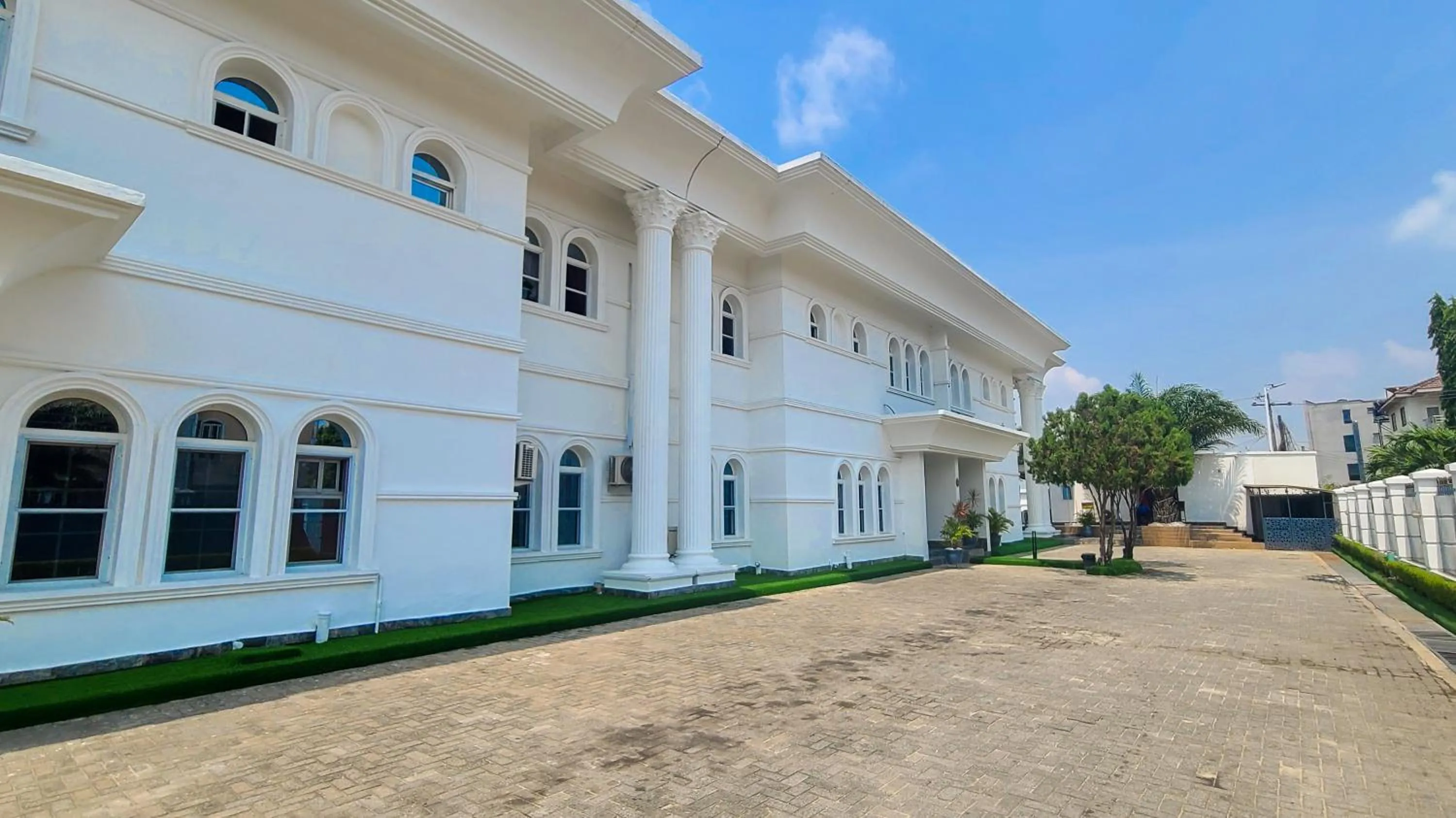 Presken Hotel White House, Lekki, Lagos