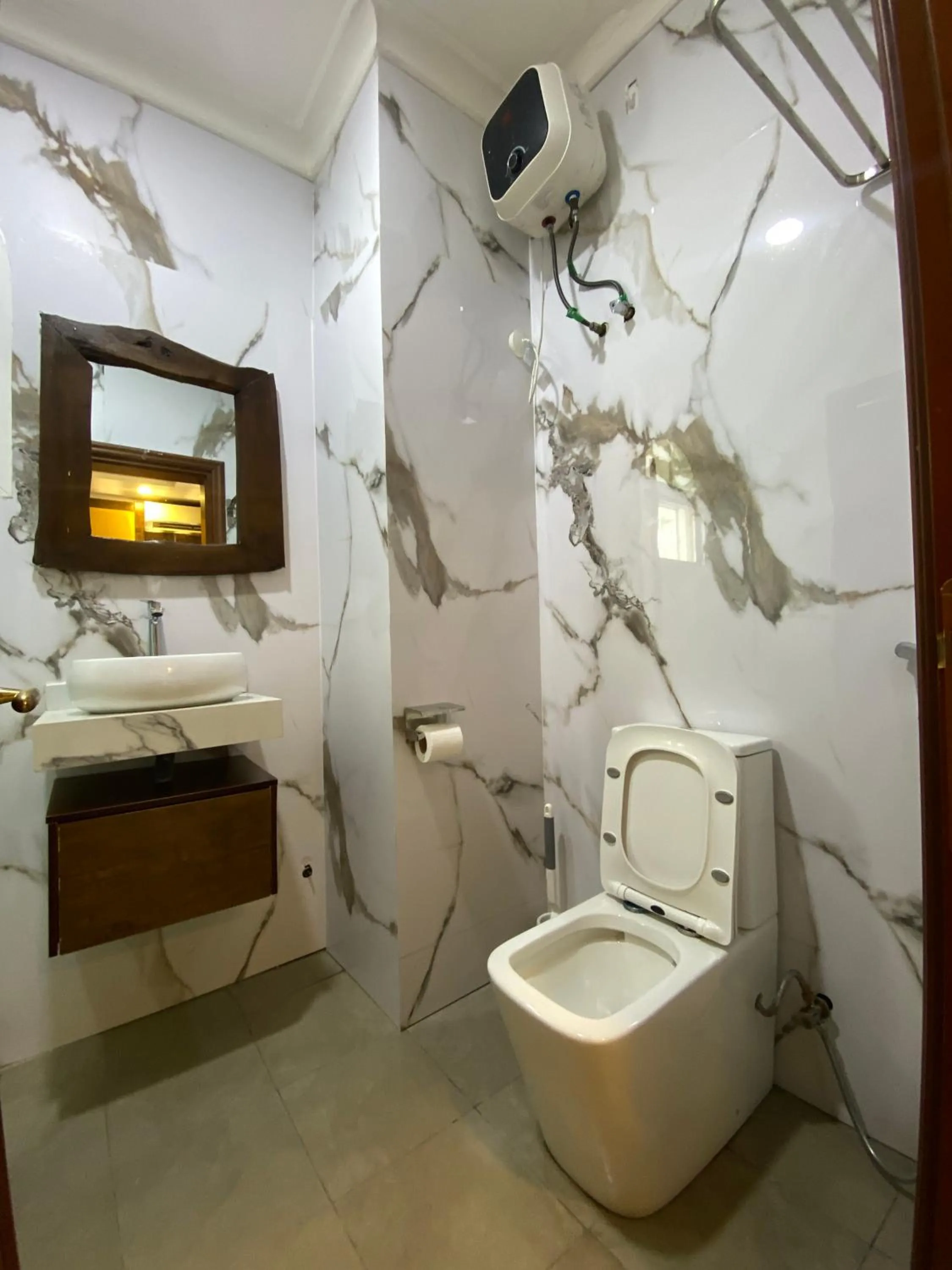 Presken Hotel White House, Lekki, Lagos