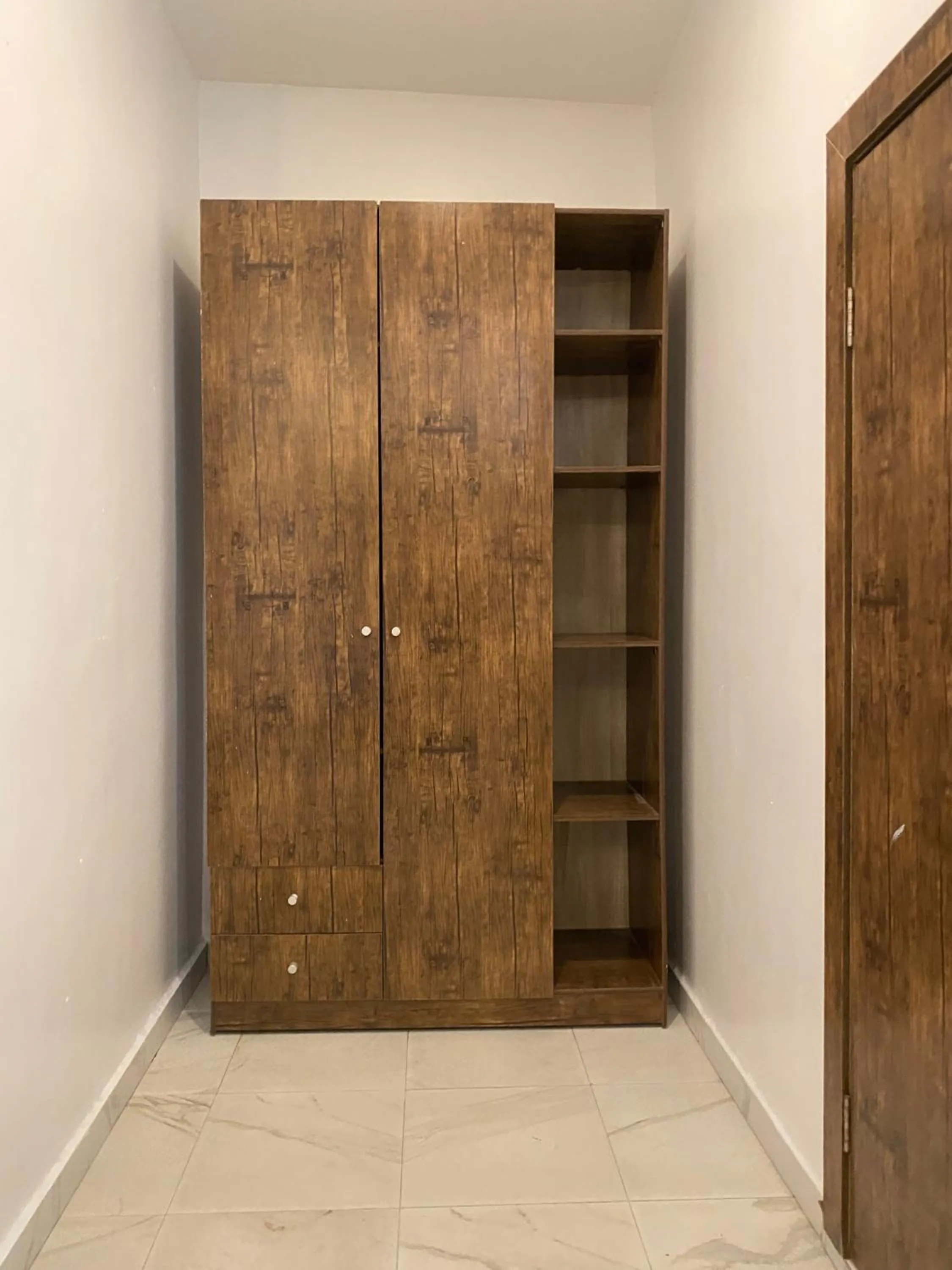 Presken Hotel White House, Lekki, Lagos