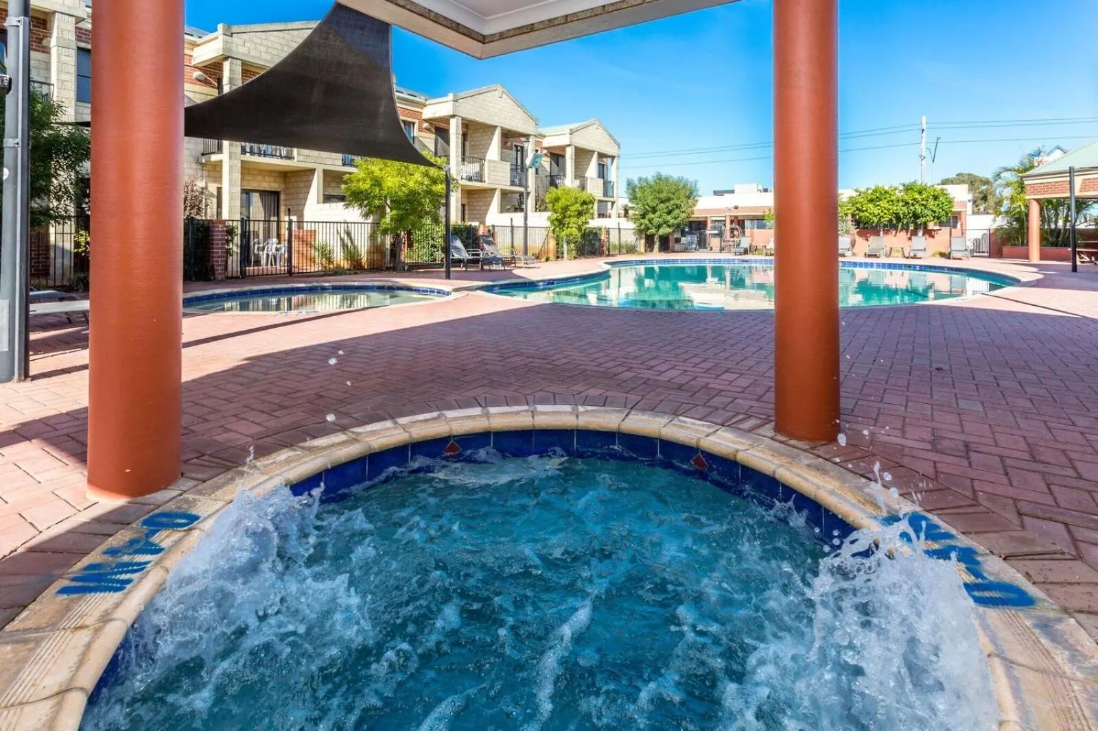 Swimming pool in Country Comfort Perth