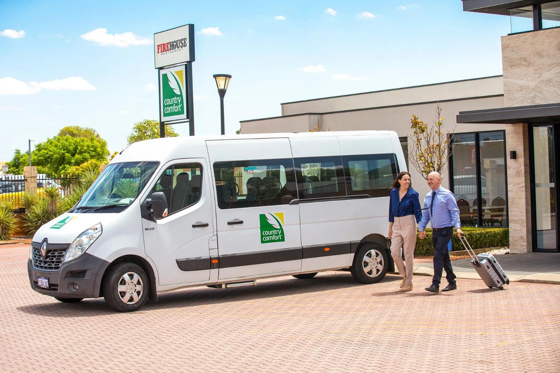 Facade/entrance in Country Comfort Perth