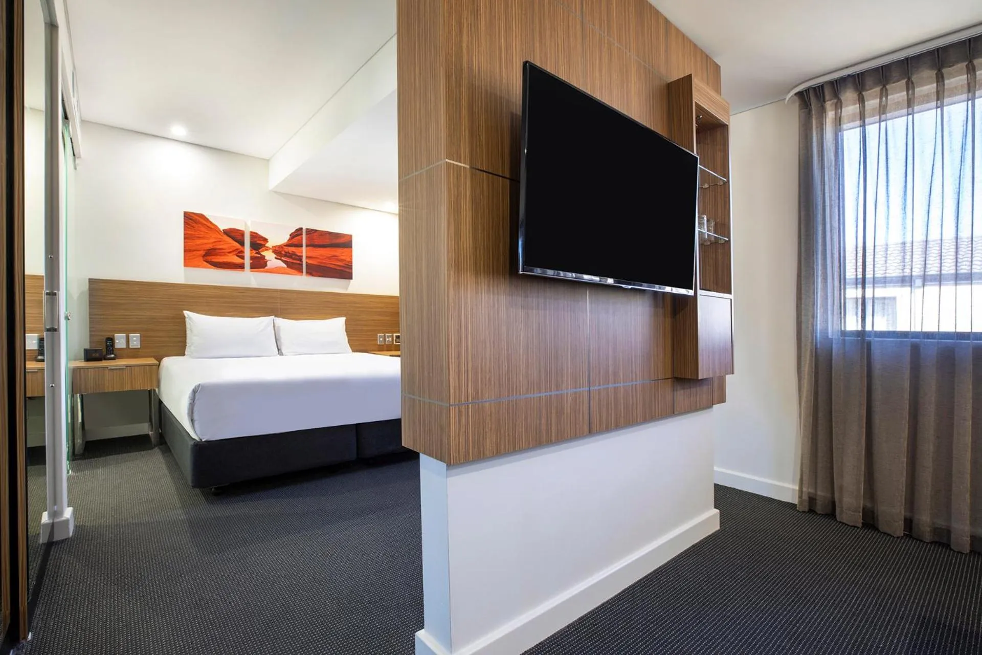 Bedroom, Bed in Country Comfort Perth