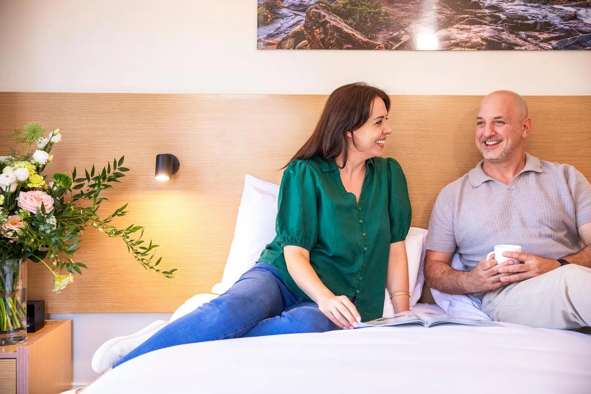 room service, Bed in Country Comfort Perth