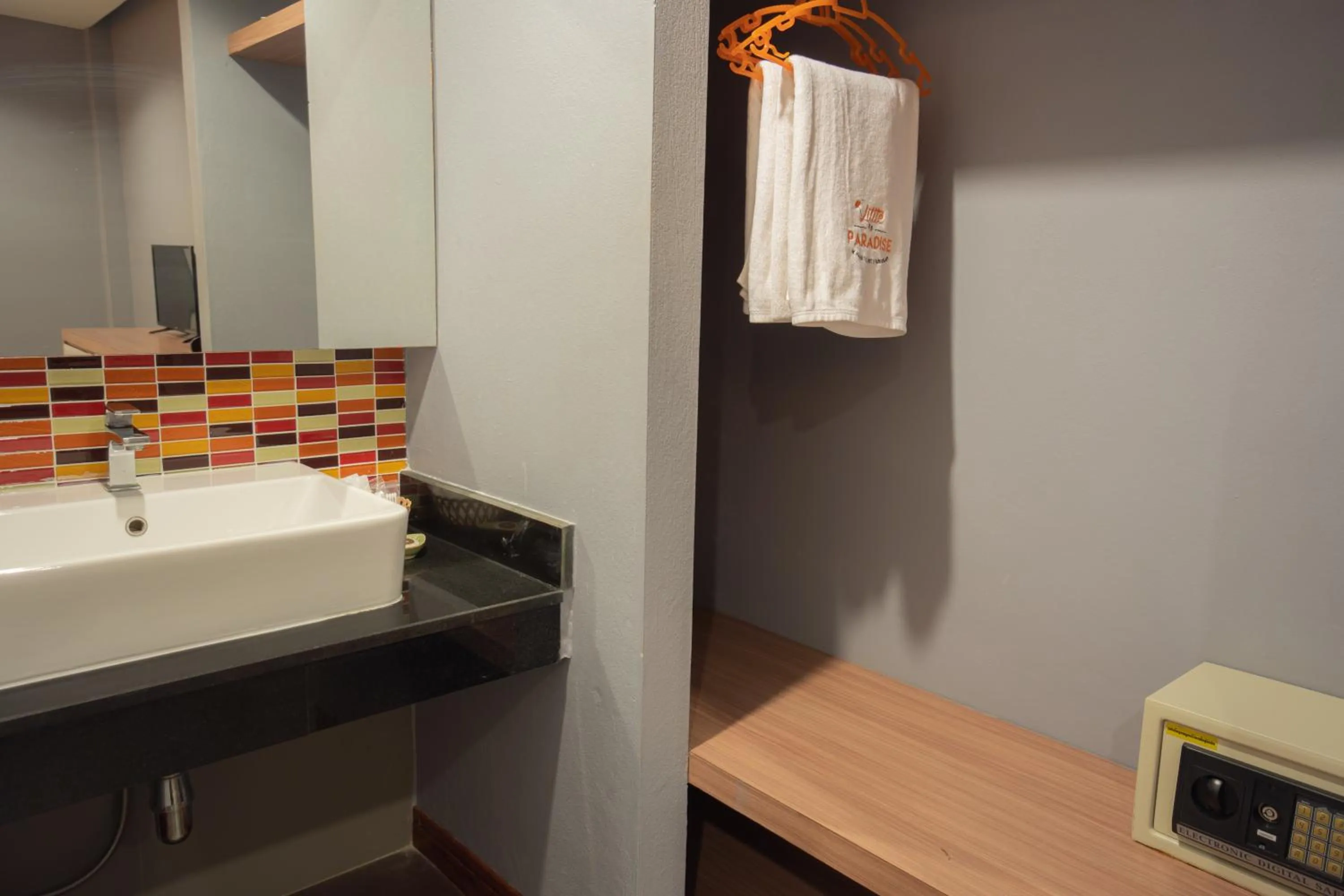 Area and facilities in Little Paradise Haad Rin Koh Phangan