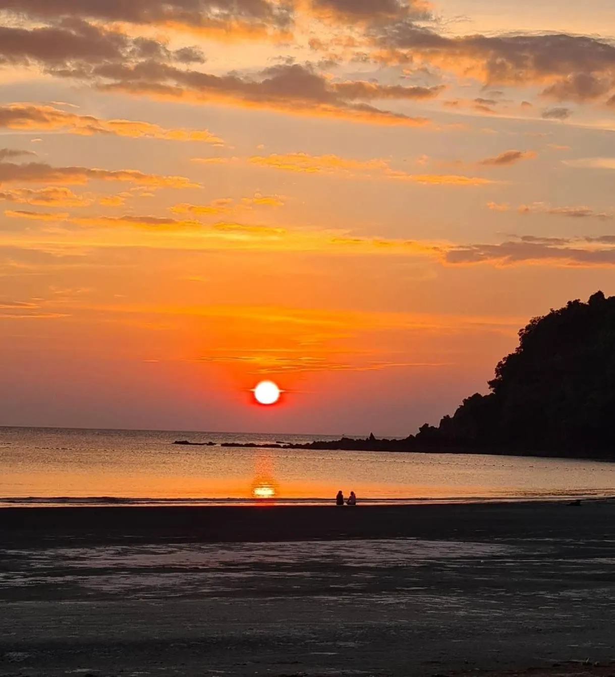 Sunset in Frog Beach House