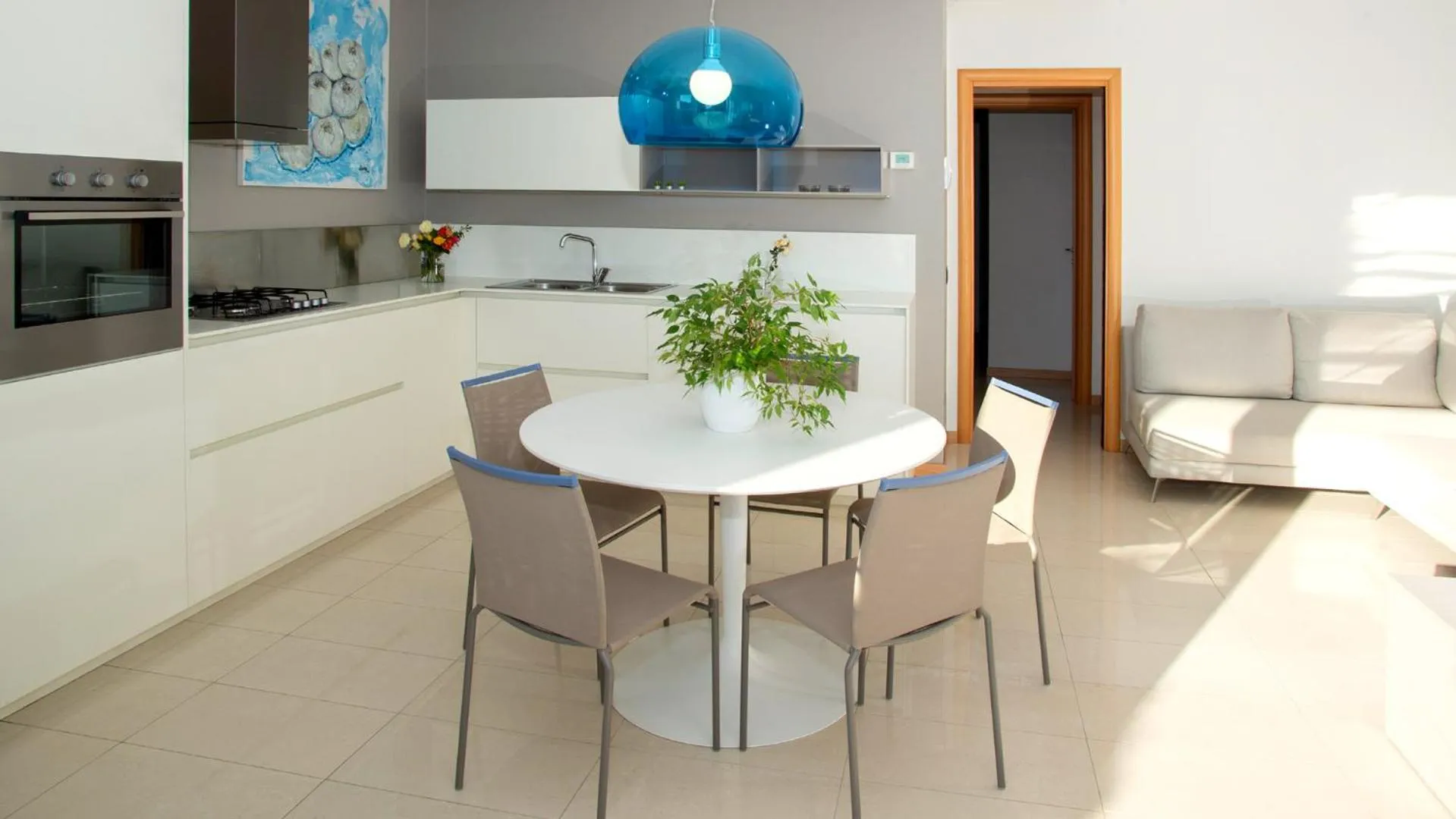 Kitchen or kitchenette in Hotel Marina Uno