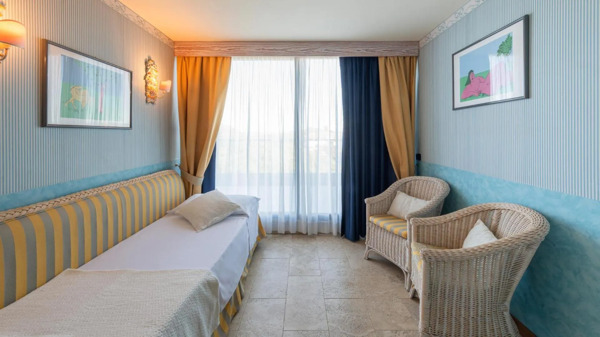 Bedroom, Bed in Hotel Marina Uno