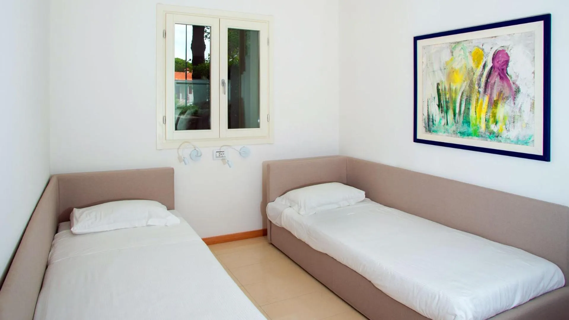 Bedroom, Bed in Hotel Marina Uno