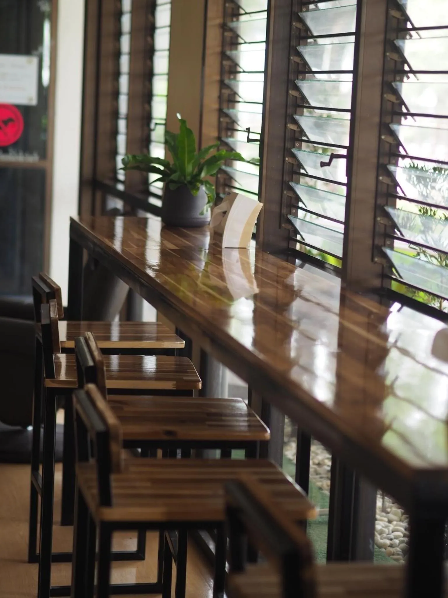 Restaurant/places to eat in Phuphanplace Hotel