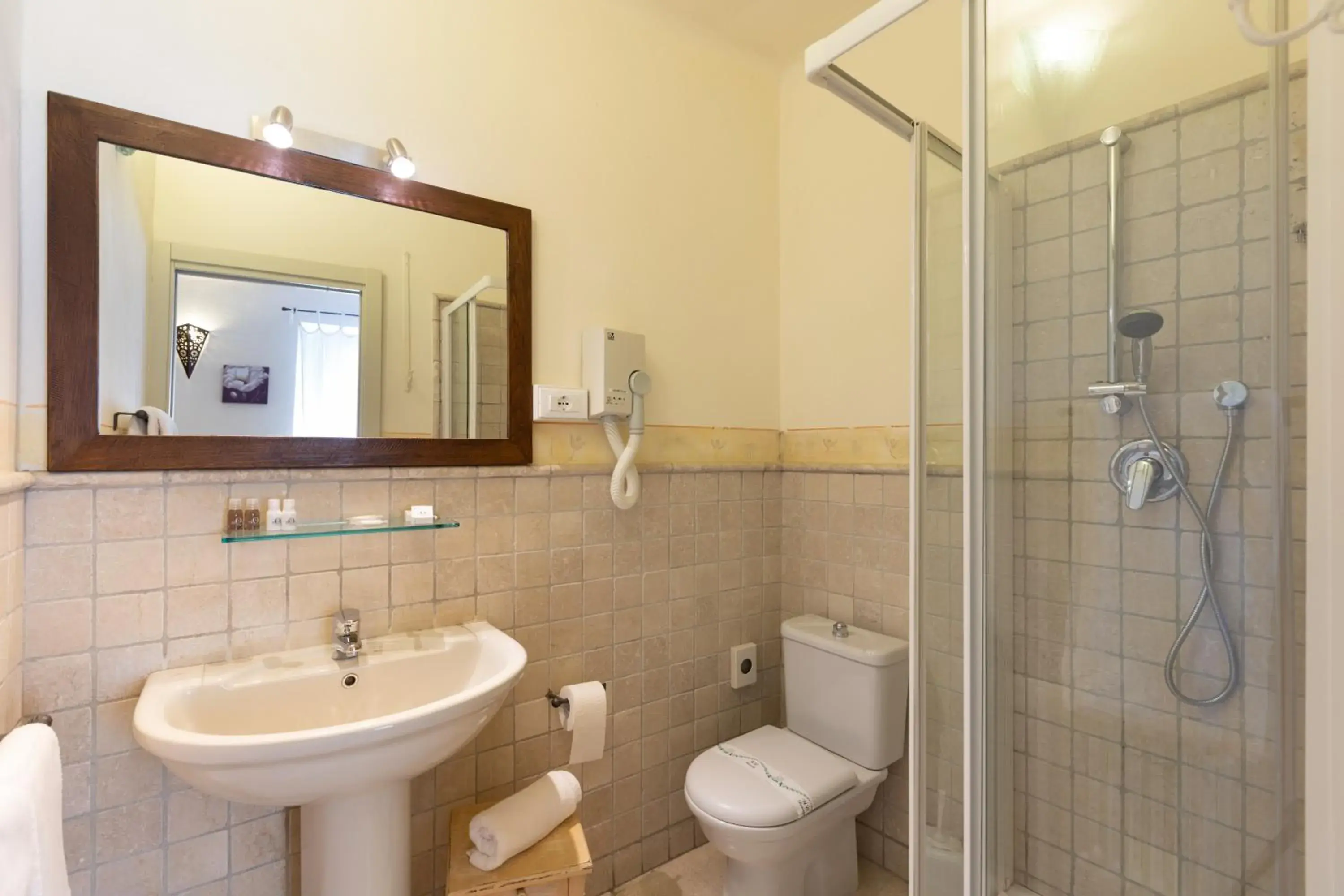 Deluxe Double Room in Hotel Al Convento Deluxe Double Room in Hotel Al Convento