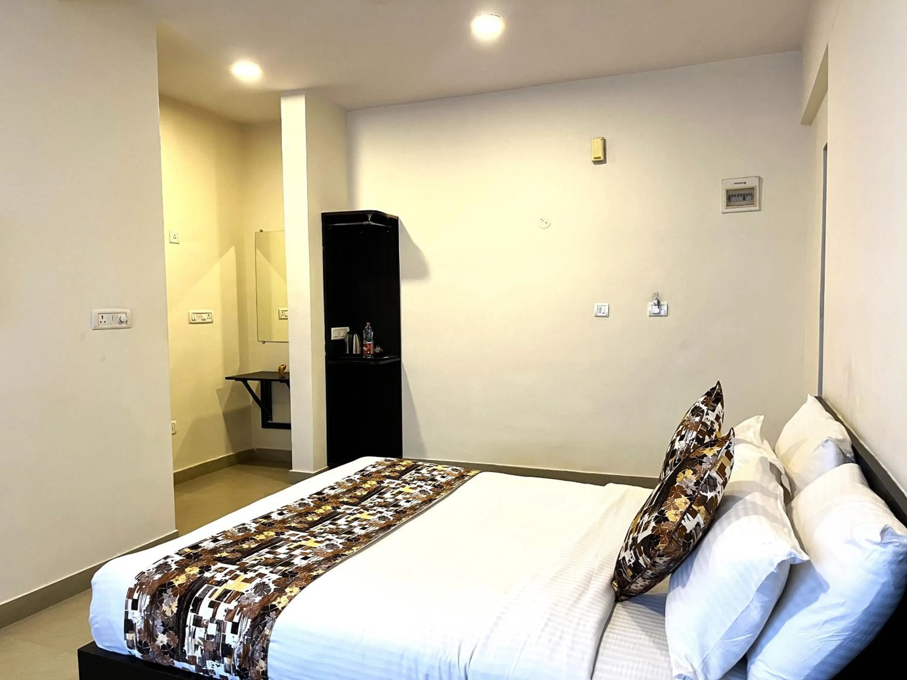 Athasri Hotel HSR Layout