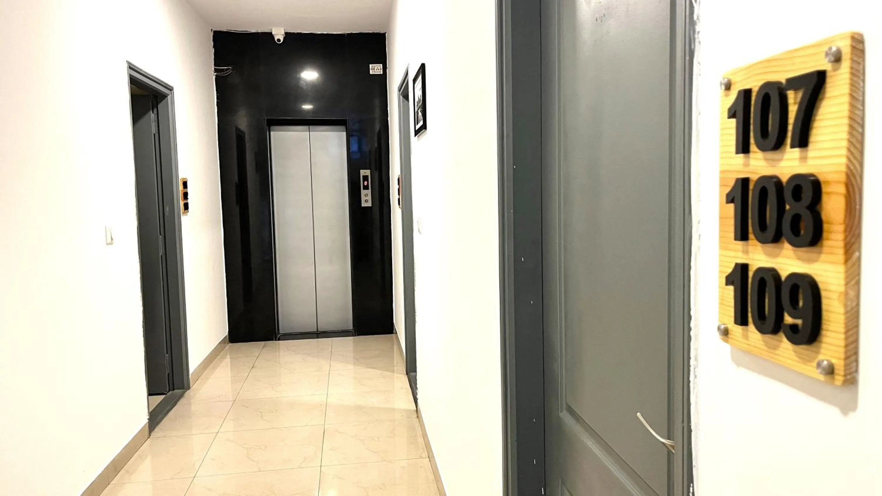 Athasri Hotel HSR Layout