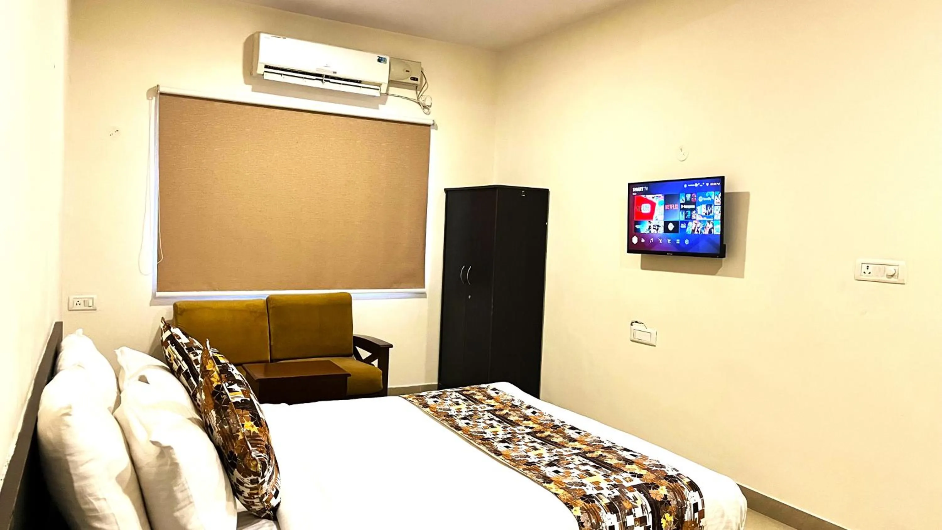 Athasri Hotel HSR Layout