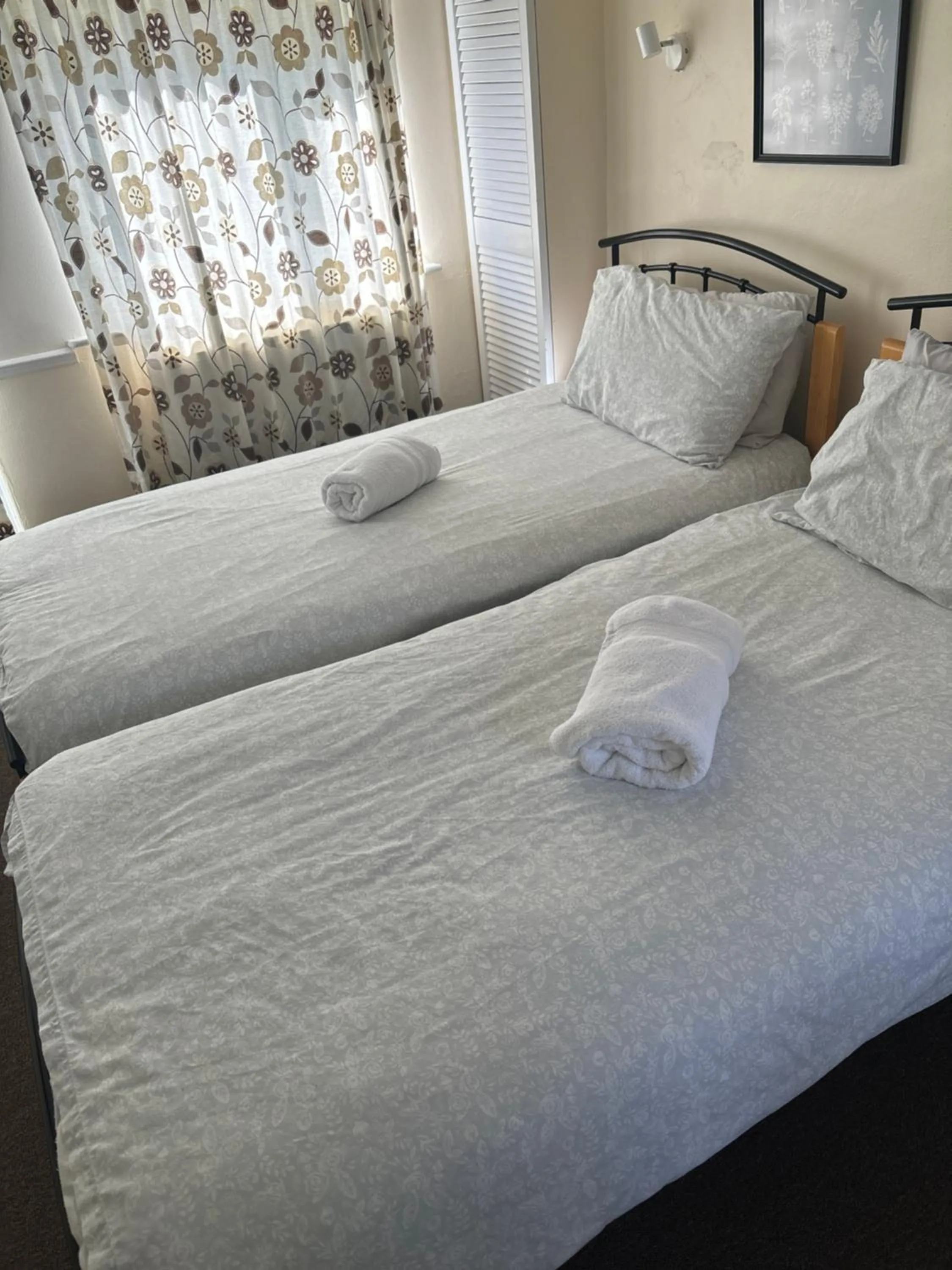 Bed in The Red Lion Great Offley