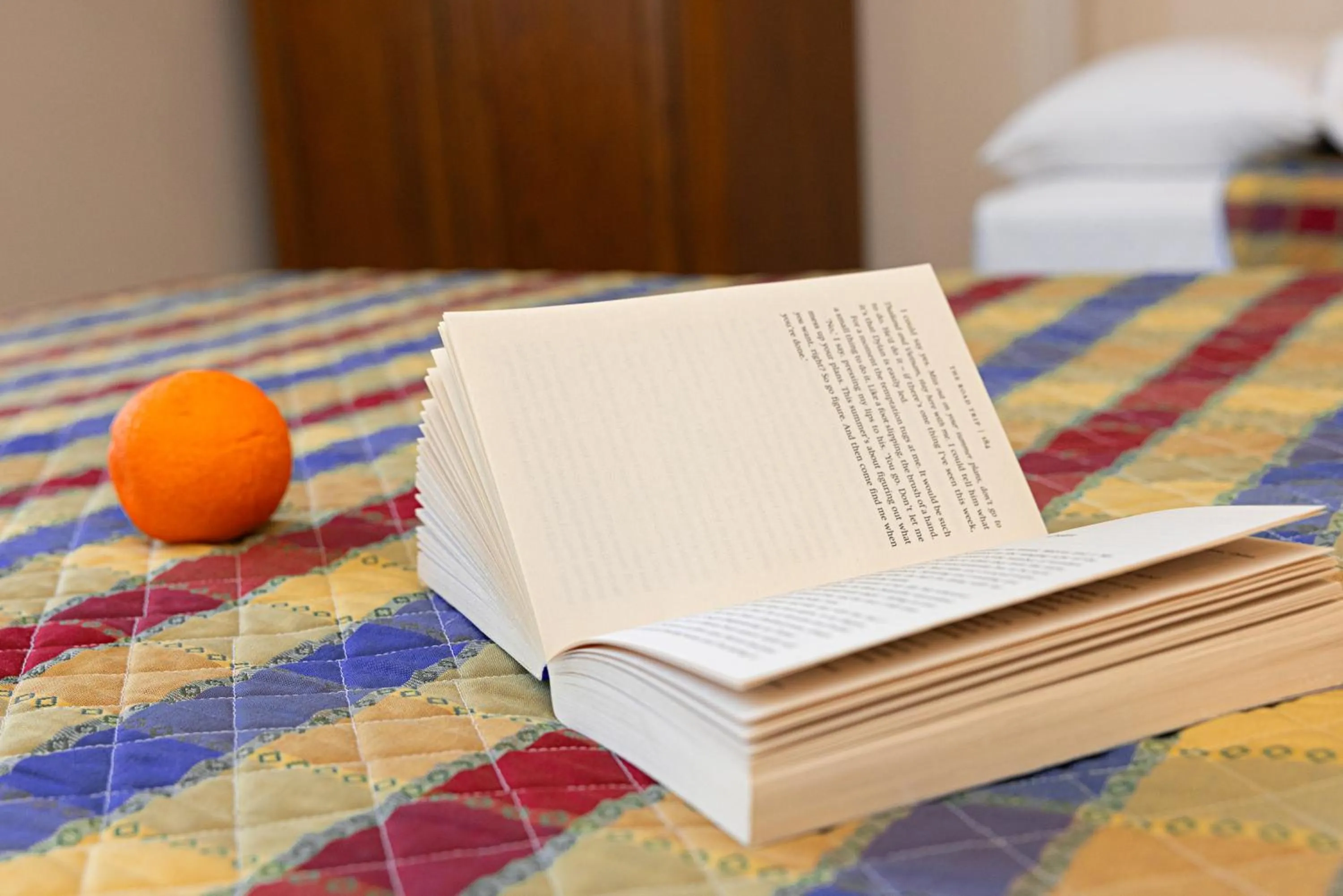 Photo of the whole room, Bed in Hotel Astoria