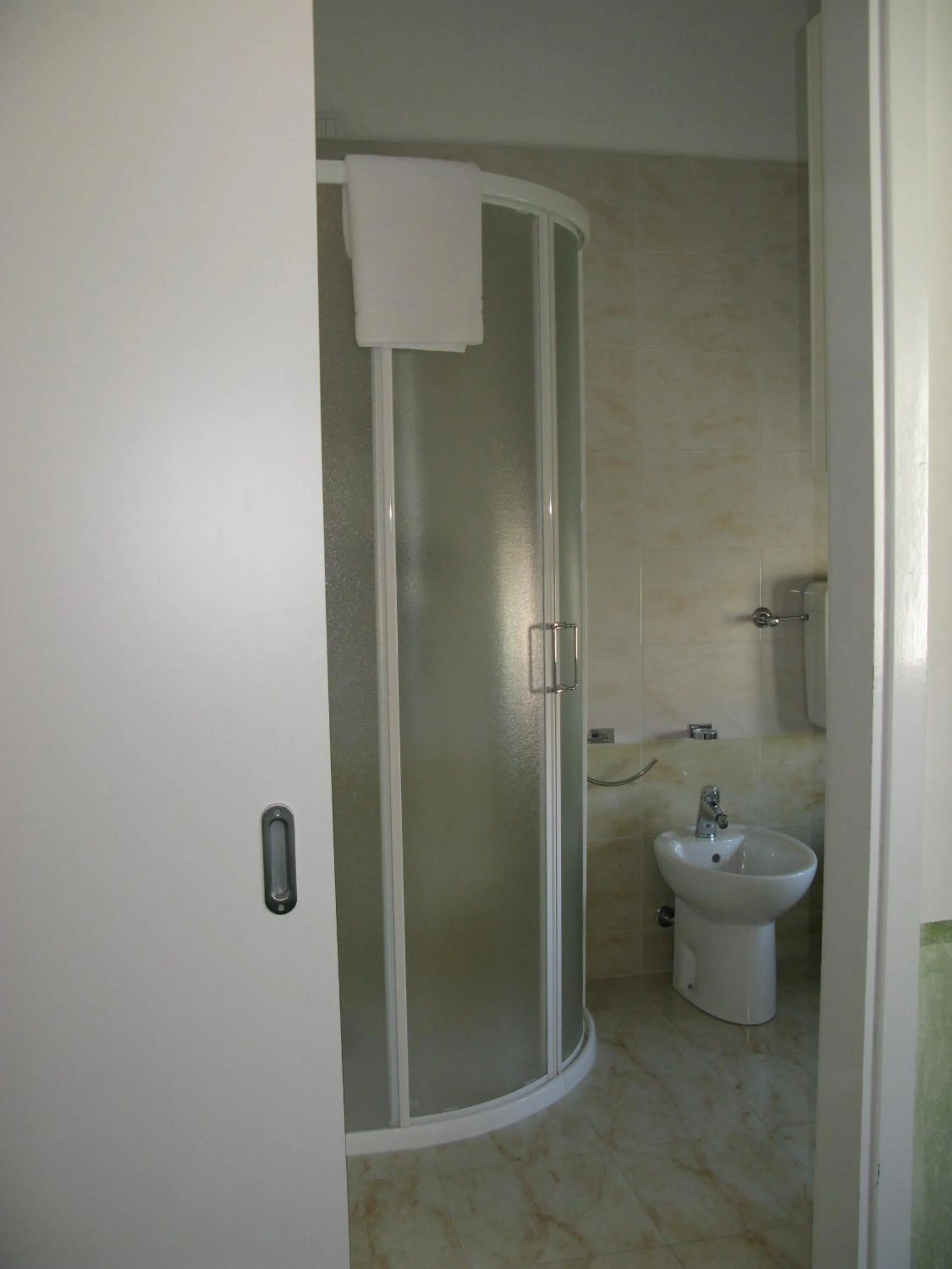 Bathroom in Hotel Astoria