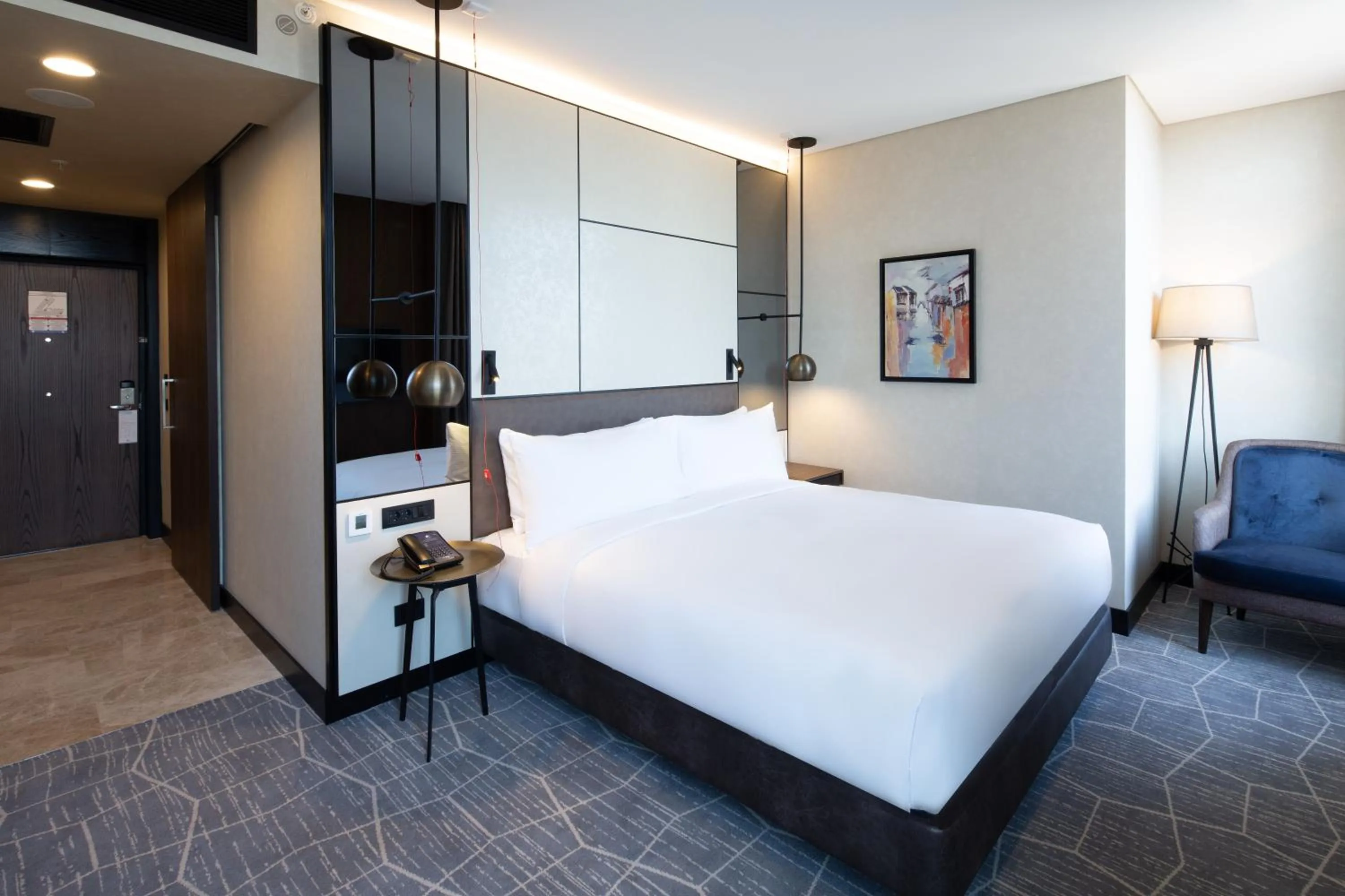 Photo of the whole room, Bed in Dedeman Kartepe Kocaeli